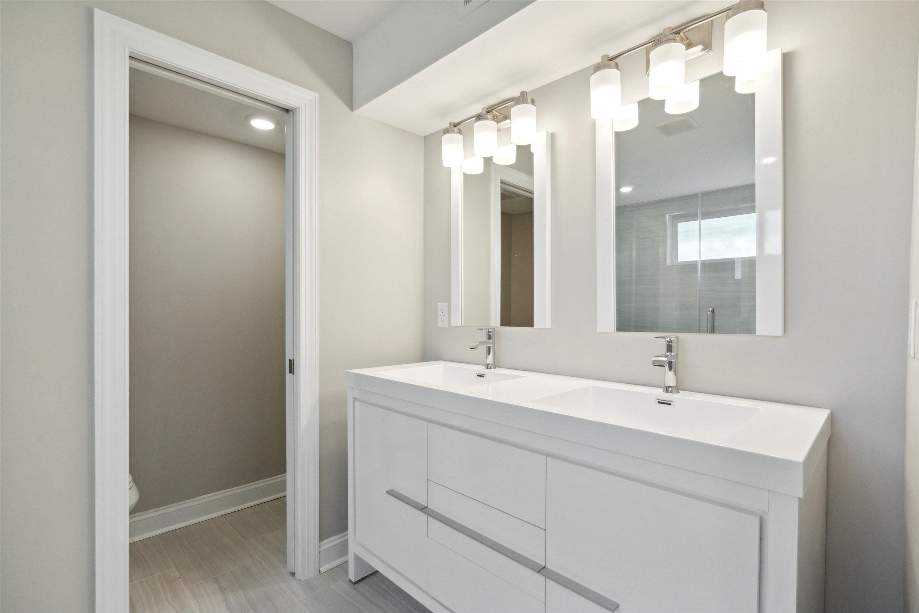249 W OXFORD ST Unit 1