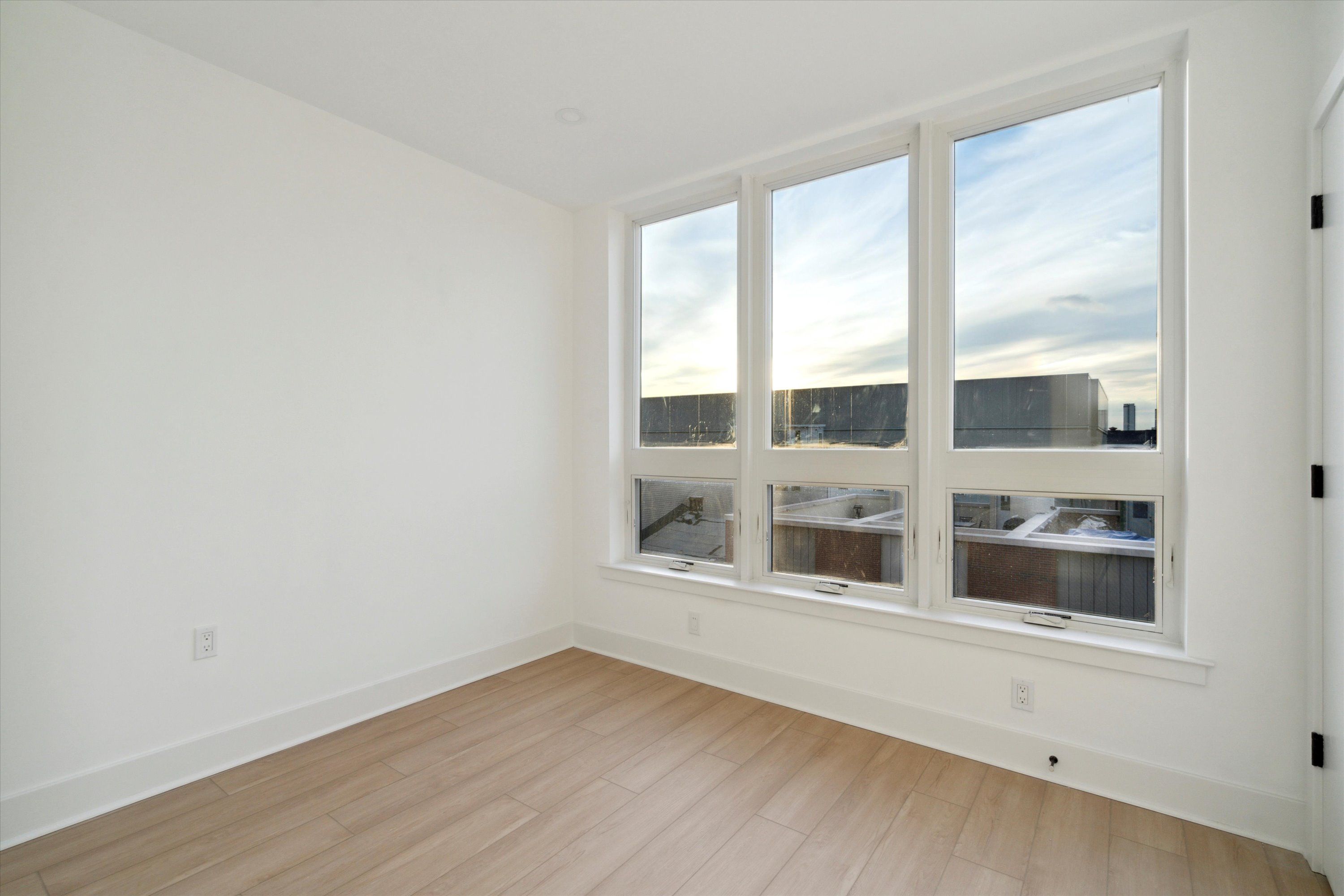 1643 N 2ND ST Unit 402