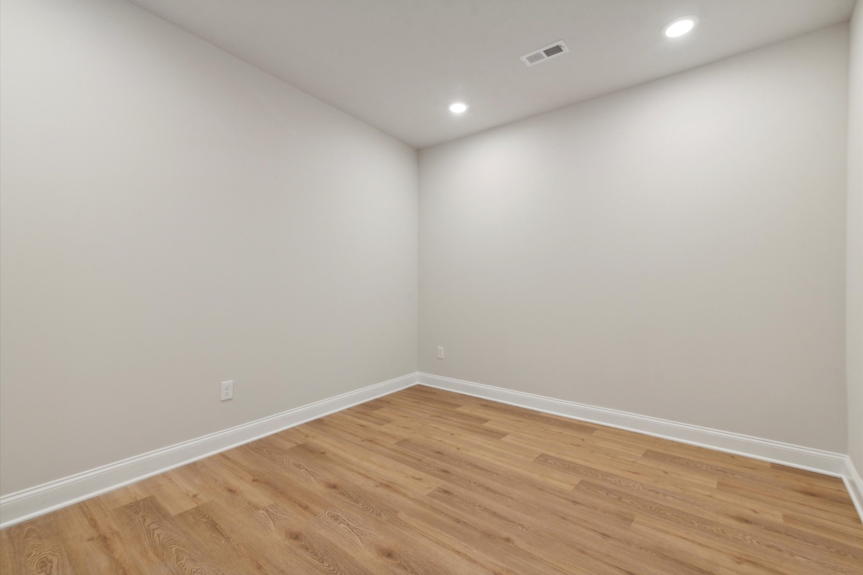 2157 E LEHIGH AVE Unit 604