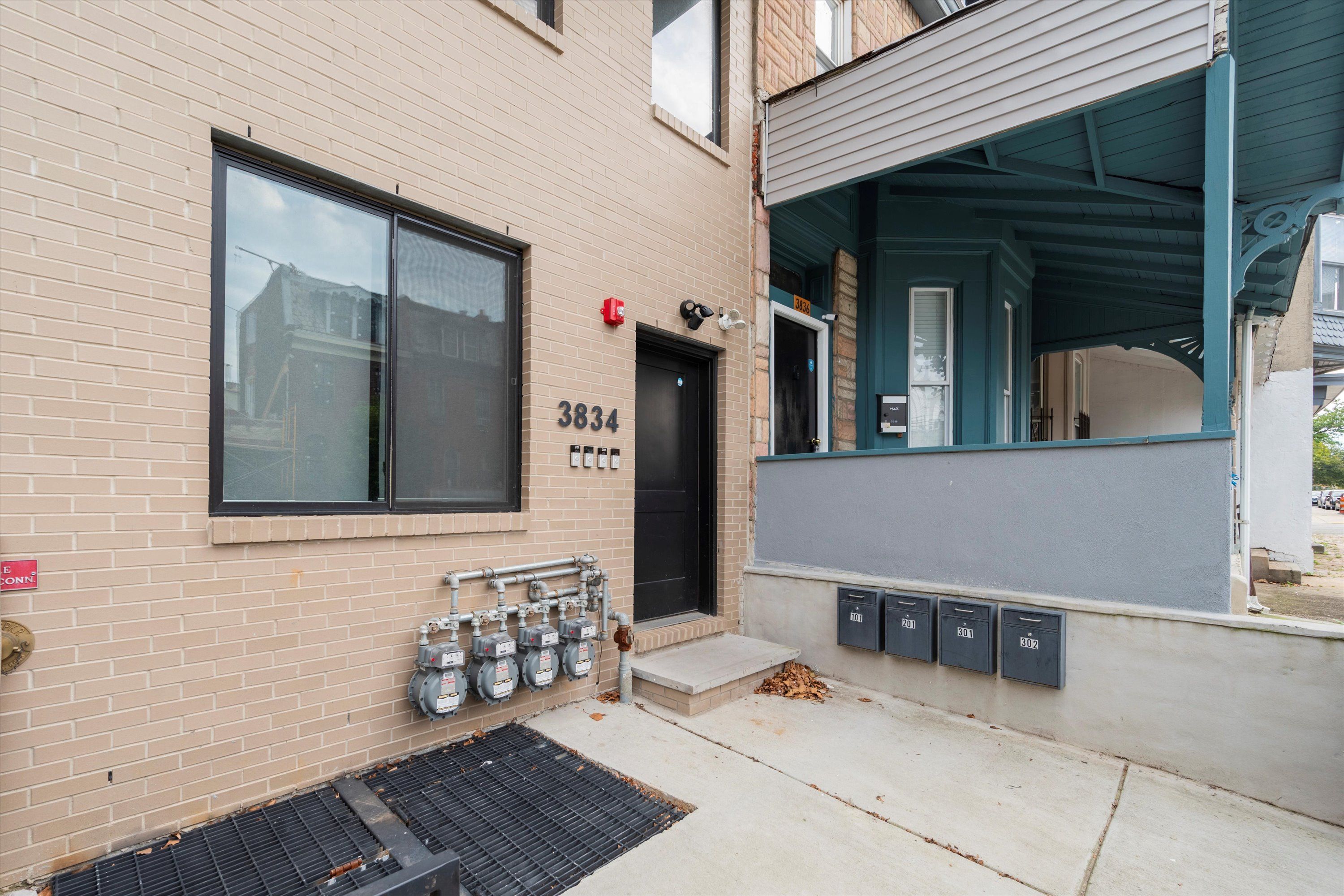 3834 BARING ST Unit 201