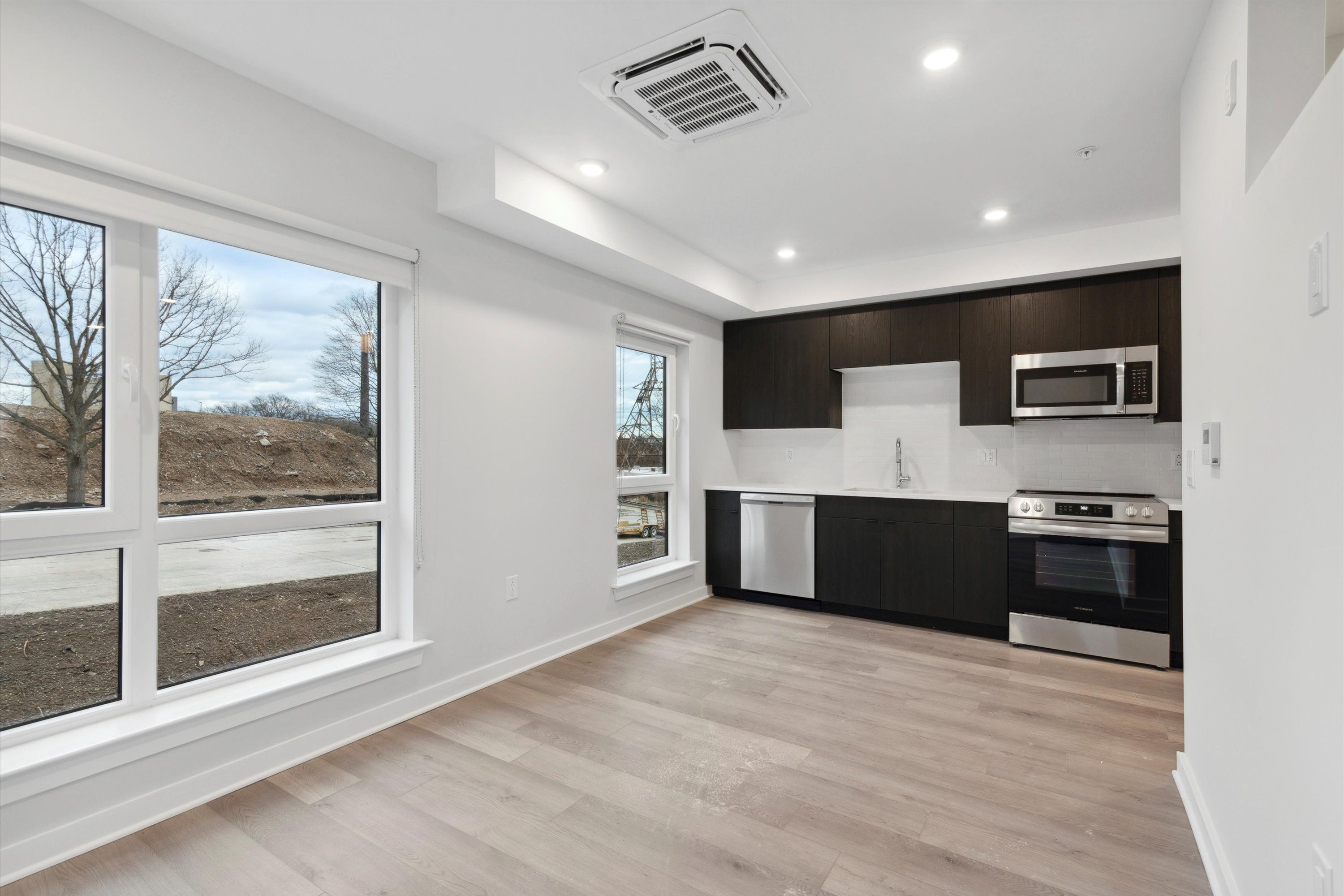 3449 SCOTTS LANE Unit B309