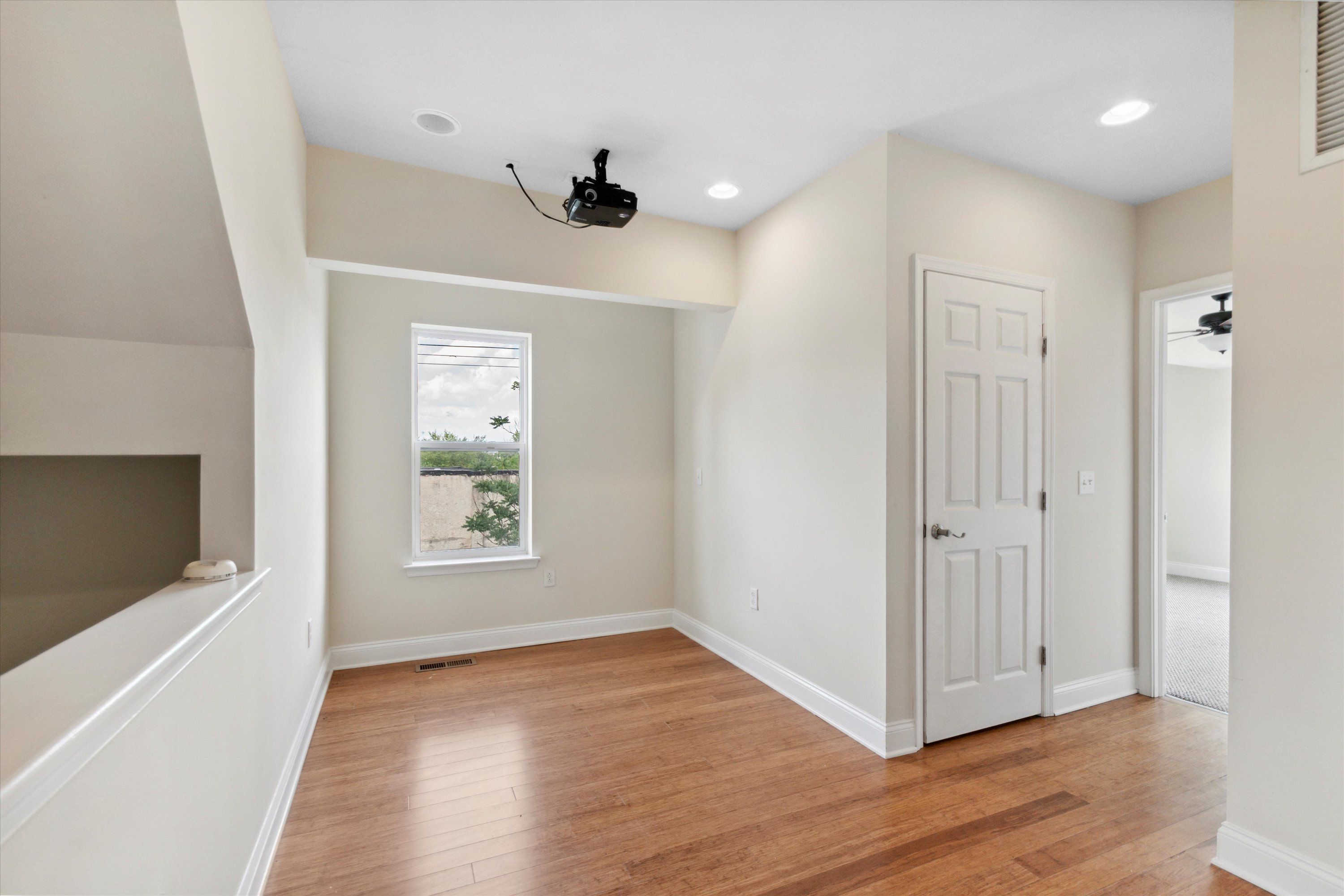 1955 N 18TH ST Unit B