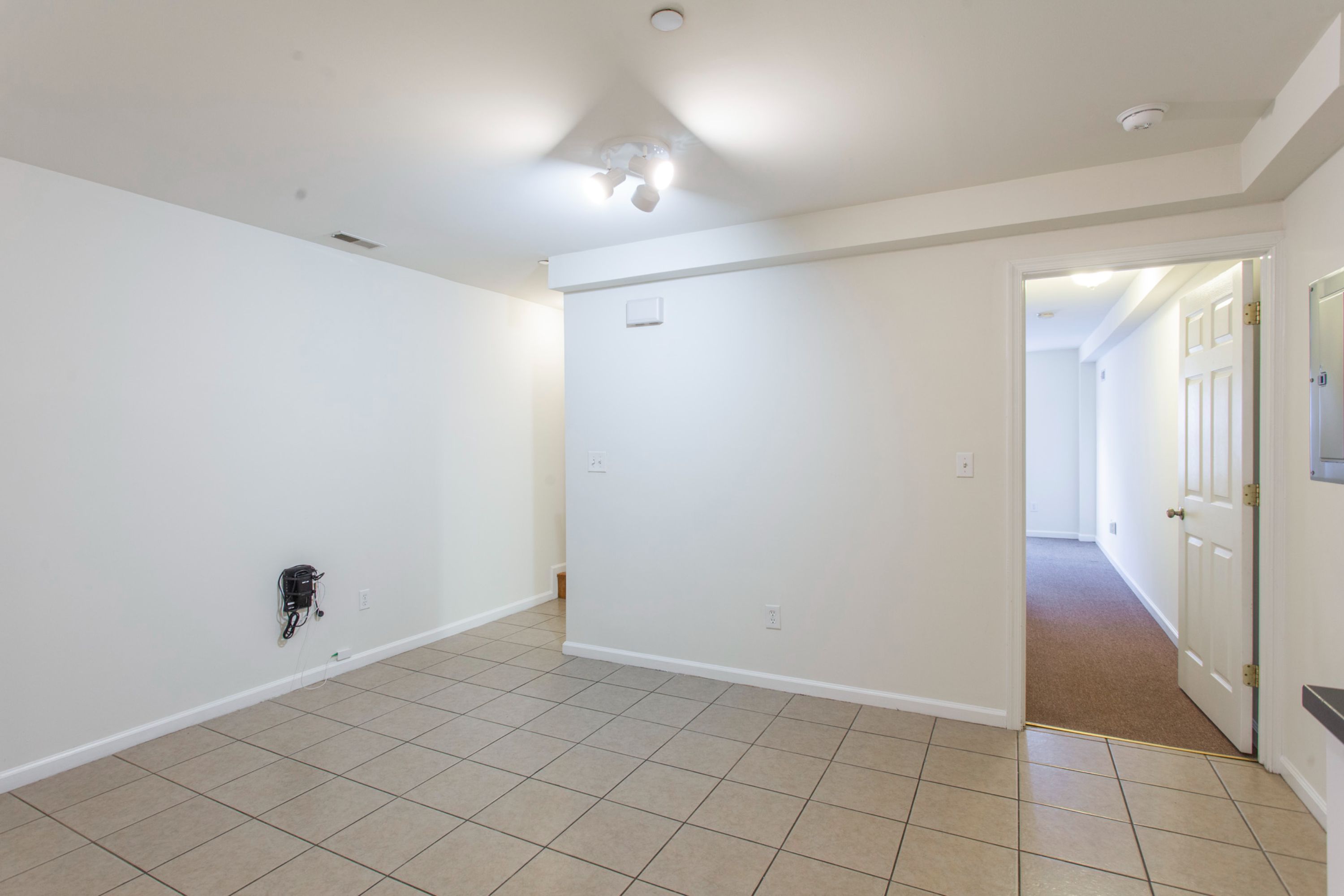 1734 MONUMENT ST Unit B