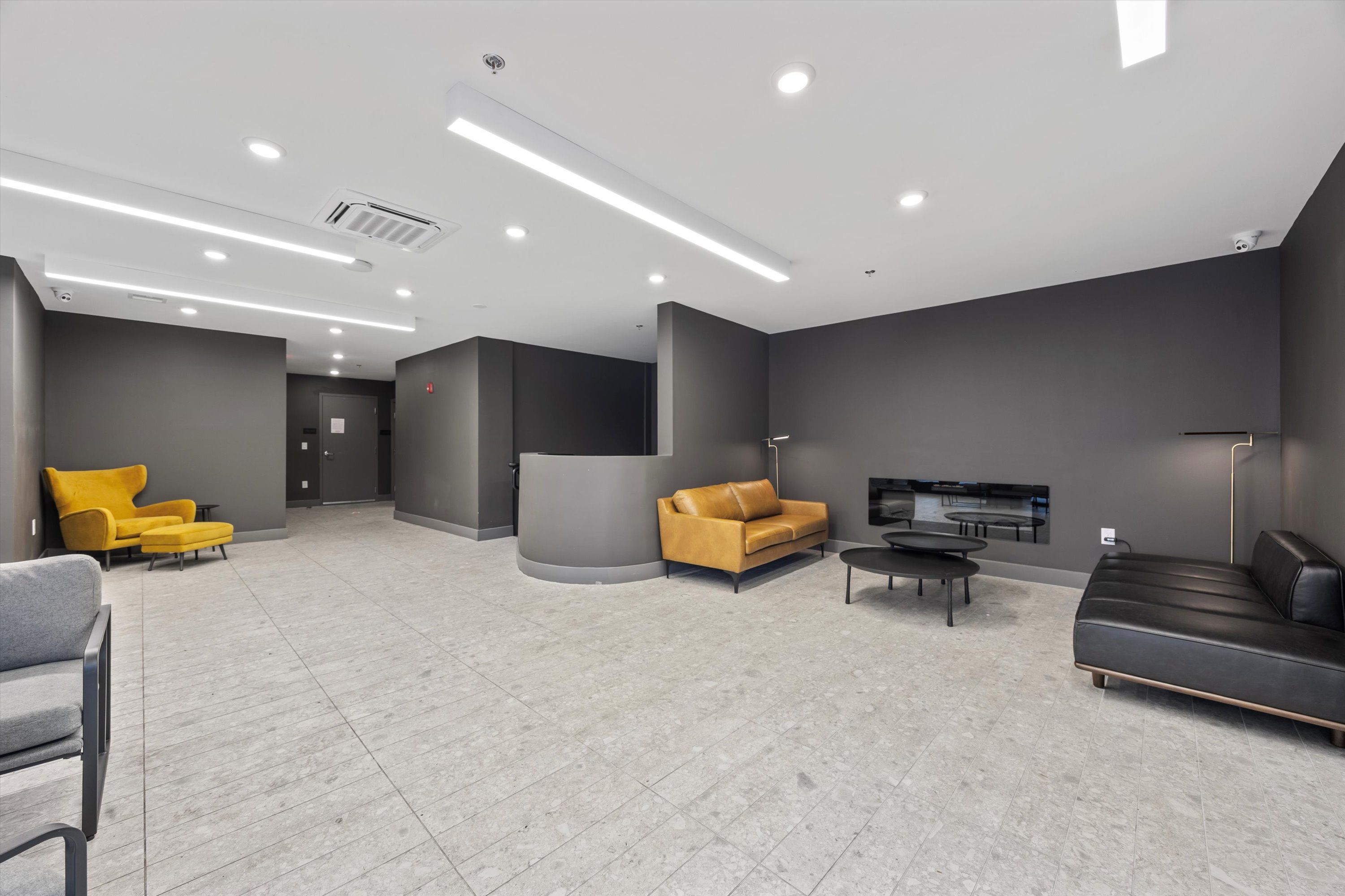 6910 Ridge Avenue Unit 110