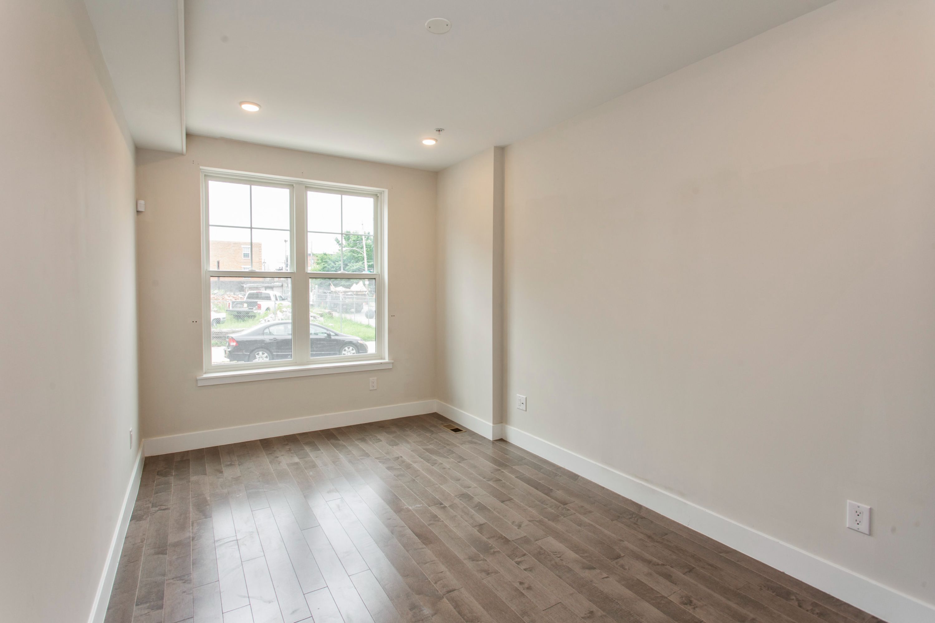 2647 FEDERAL ST Unit 1