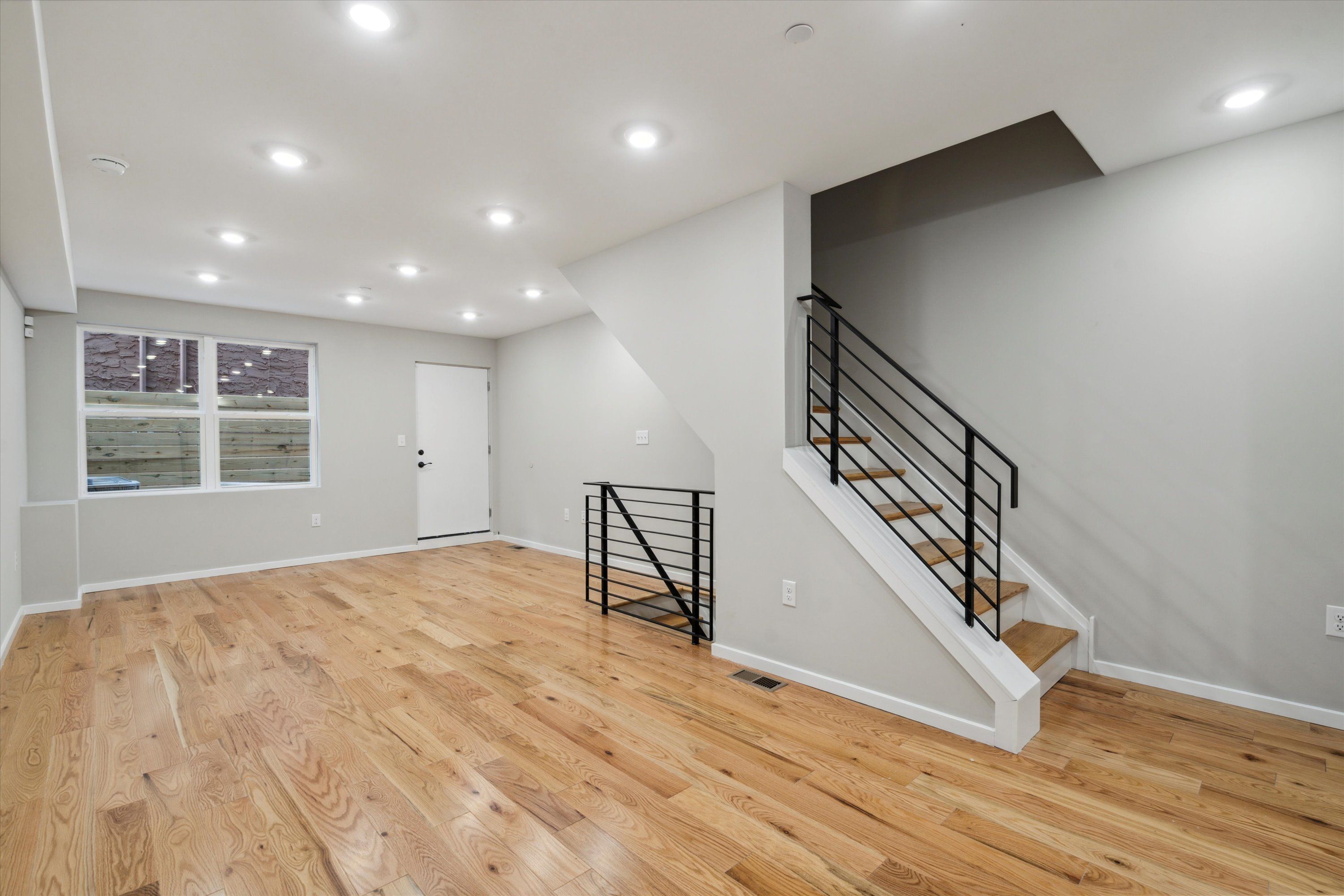 1705 SEYBERT ST Unit 1