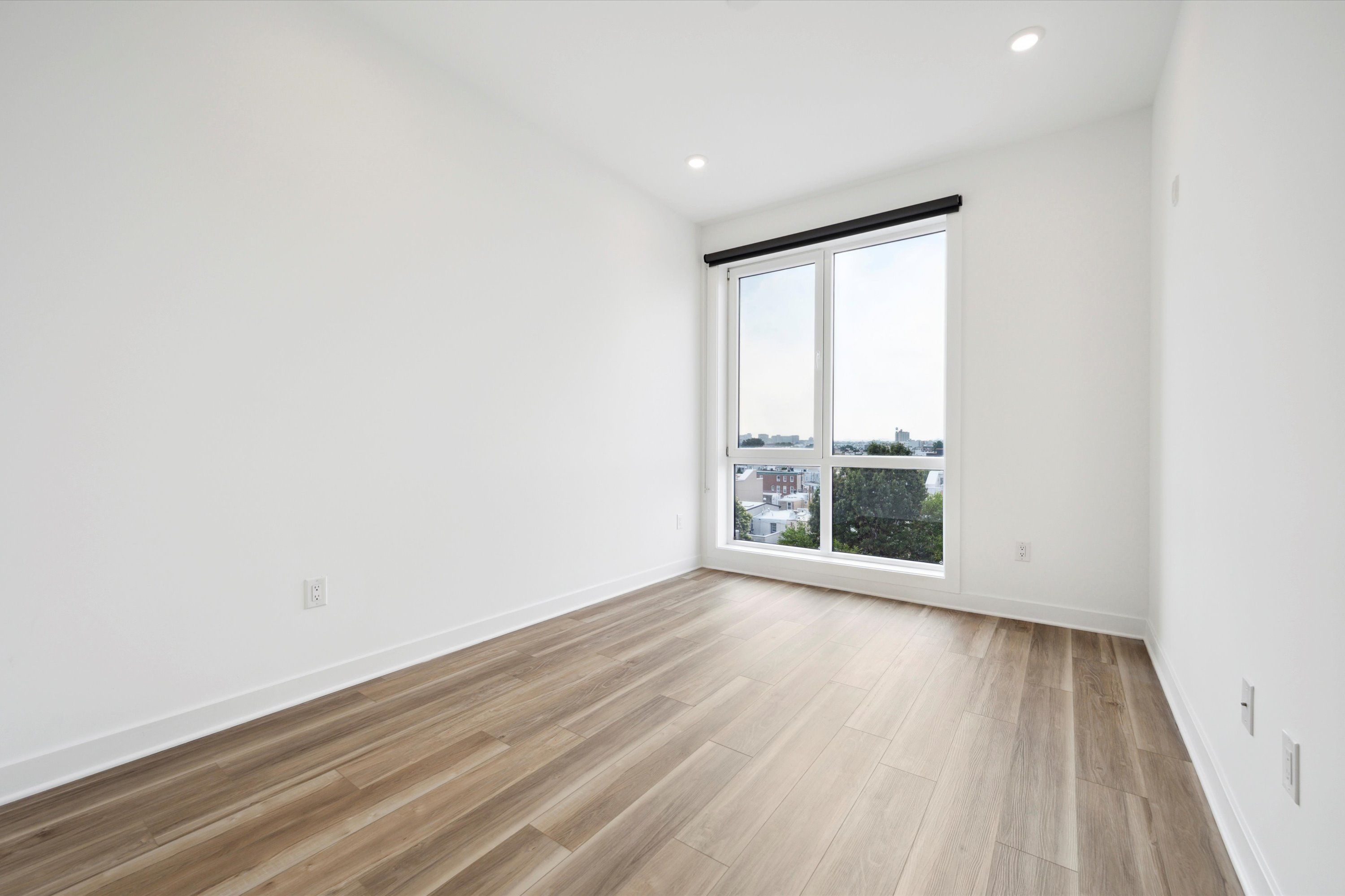 2636 E YORK ST Unit 606