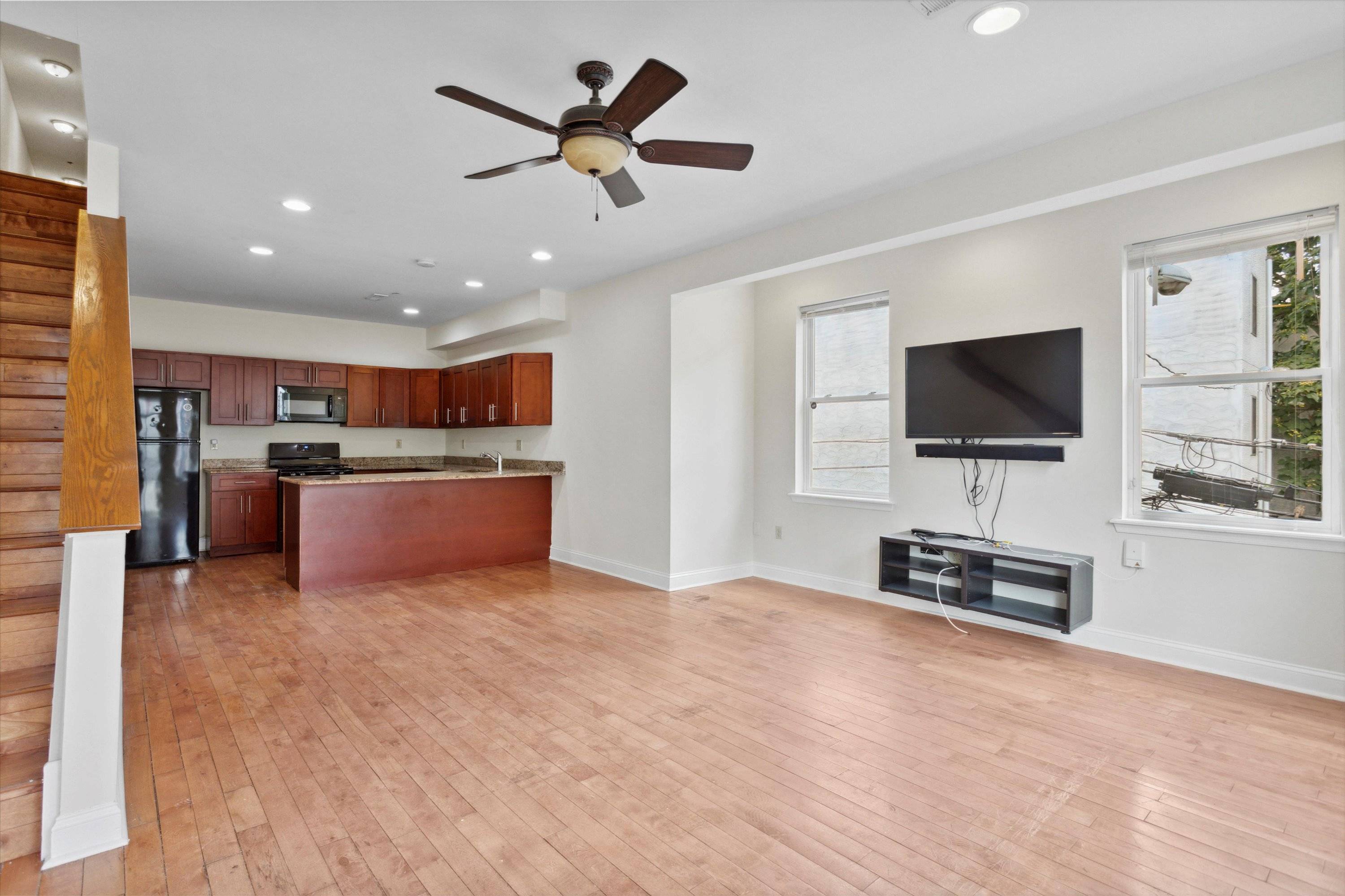 1935 N 18TH ST Unit B