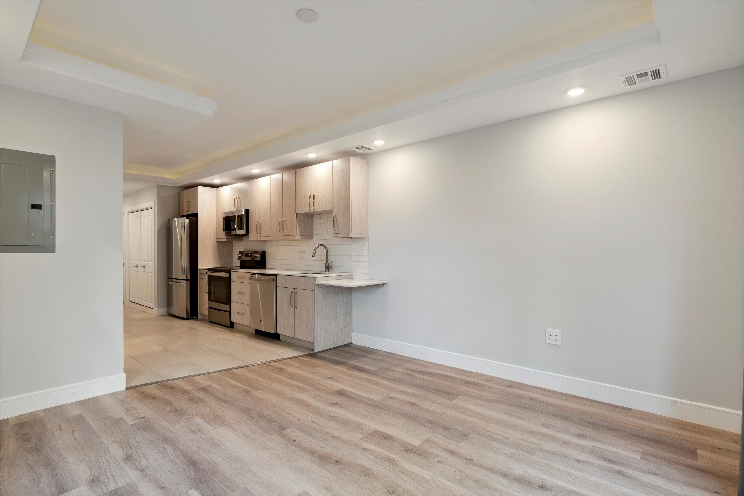 1222 N Marshall ST Unit 102