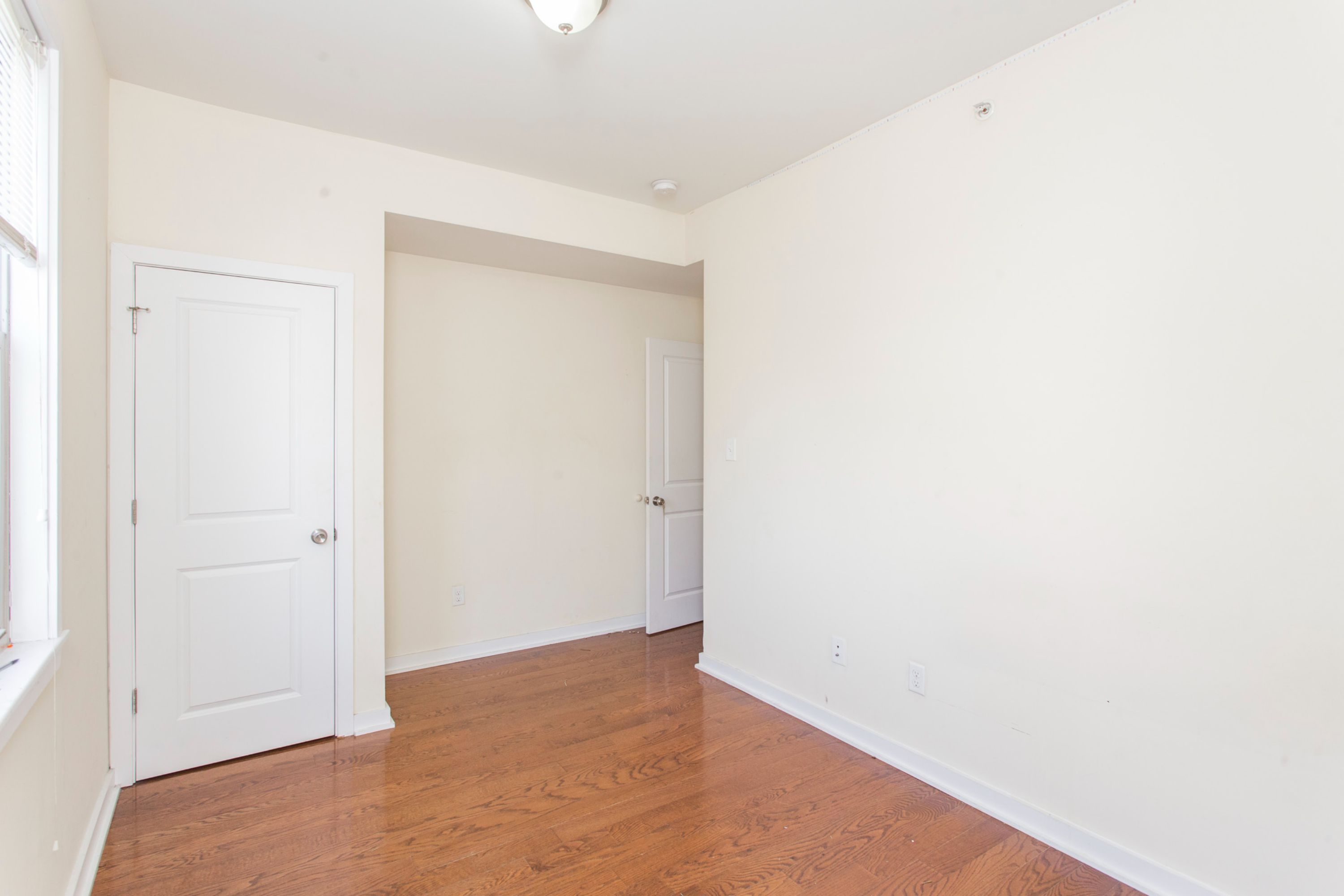1802 WILLINGTON ST Unit 2