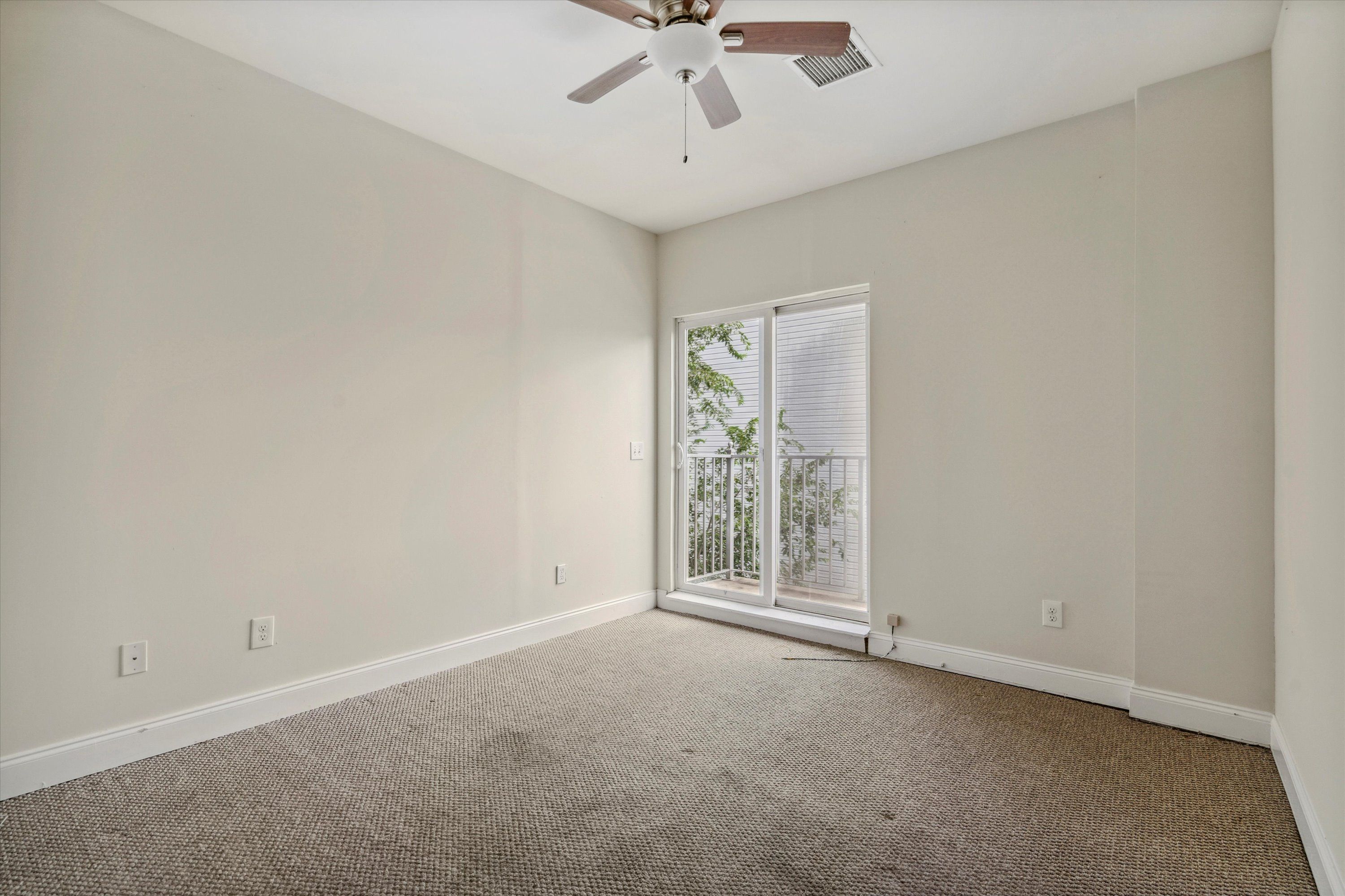 2107 N 17TH ST Unit B