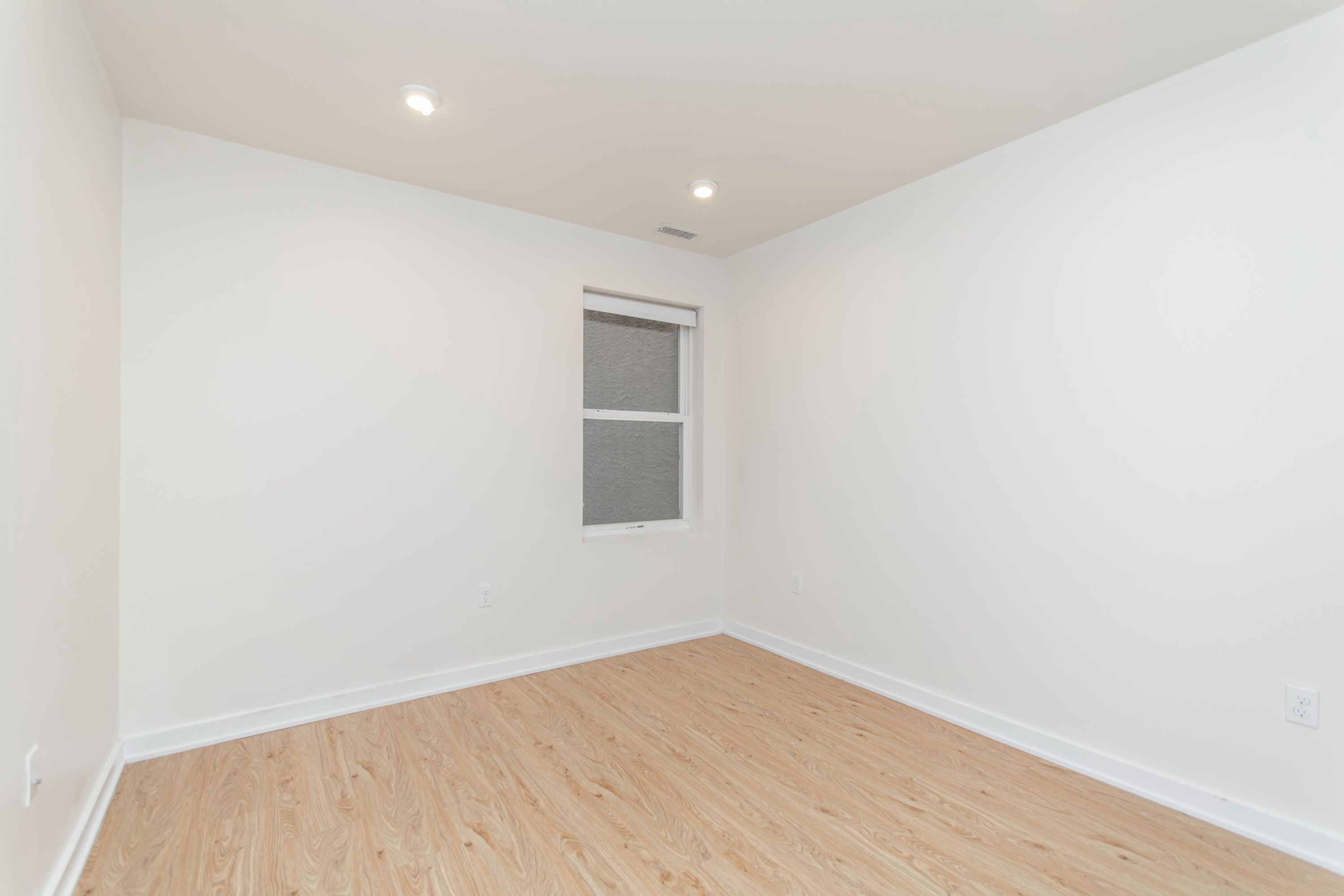 245-47 S 45TH ST Unit 2D