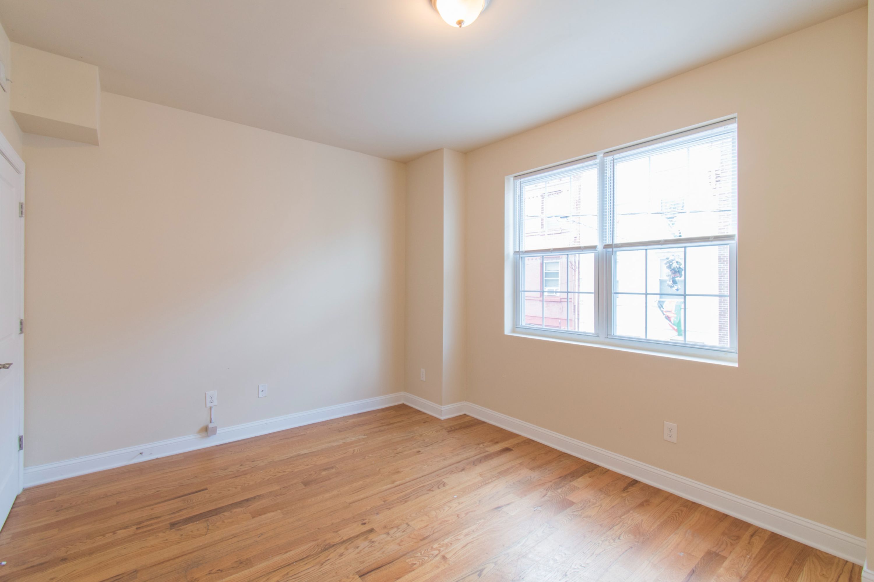 1927 N GRATZ ST Unit 2
