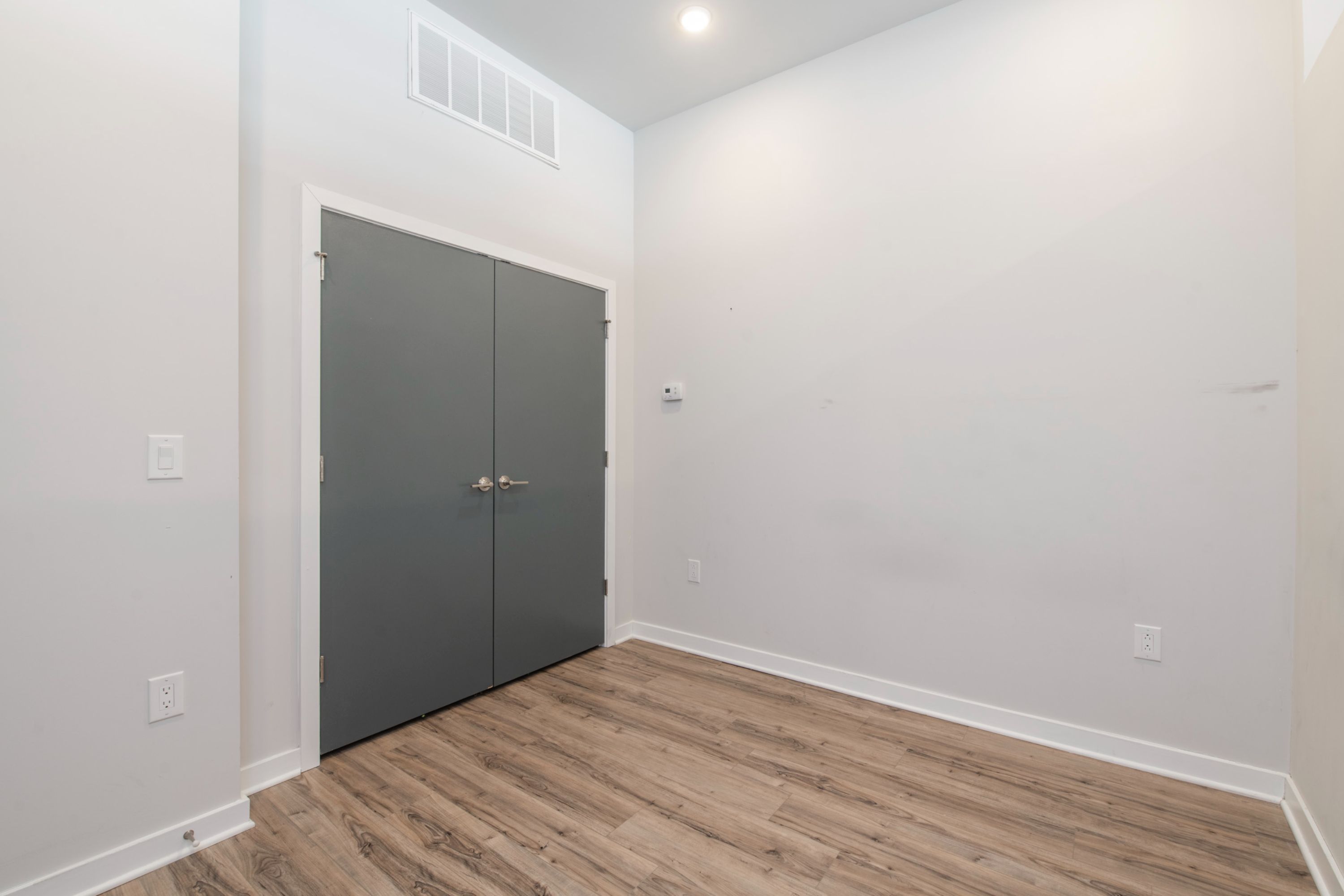 1143 N 3rd St Unit 202