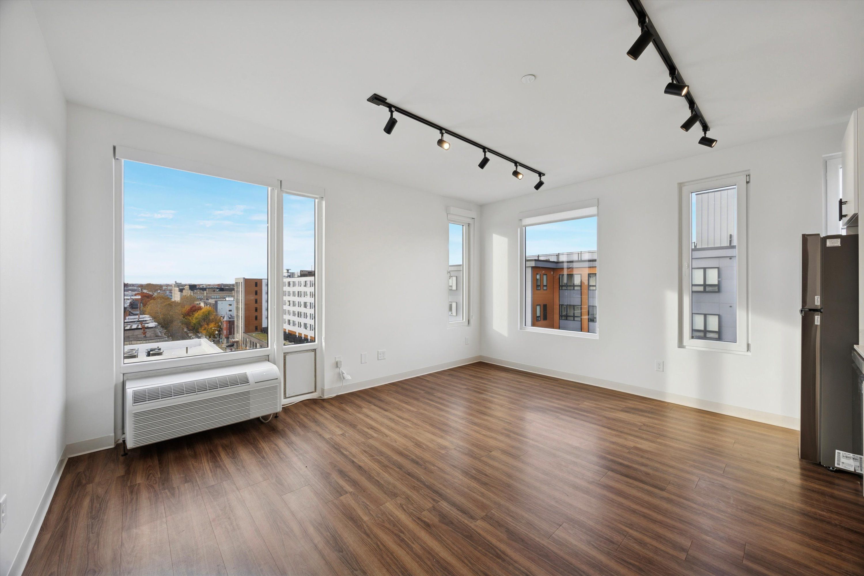 4240 Chestnut St Unit 424