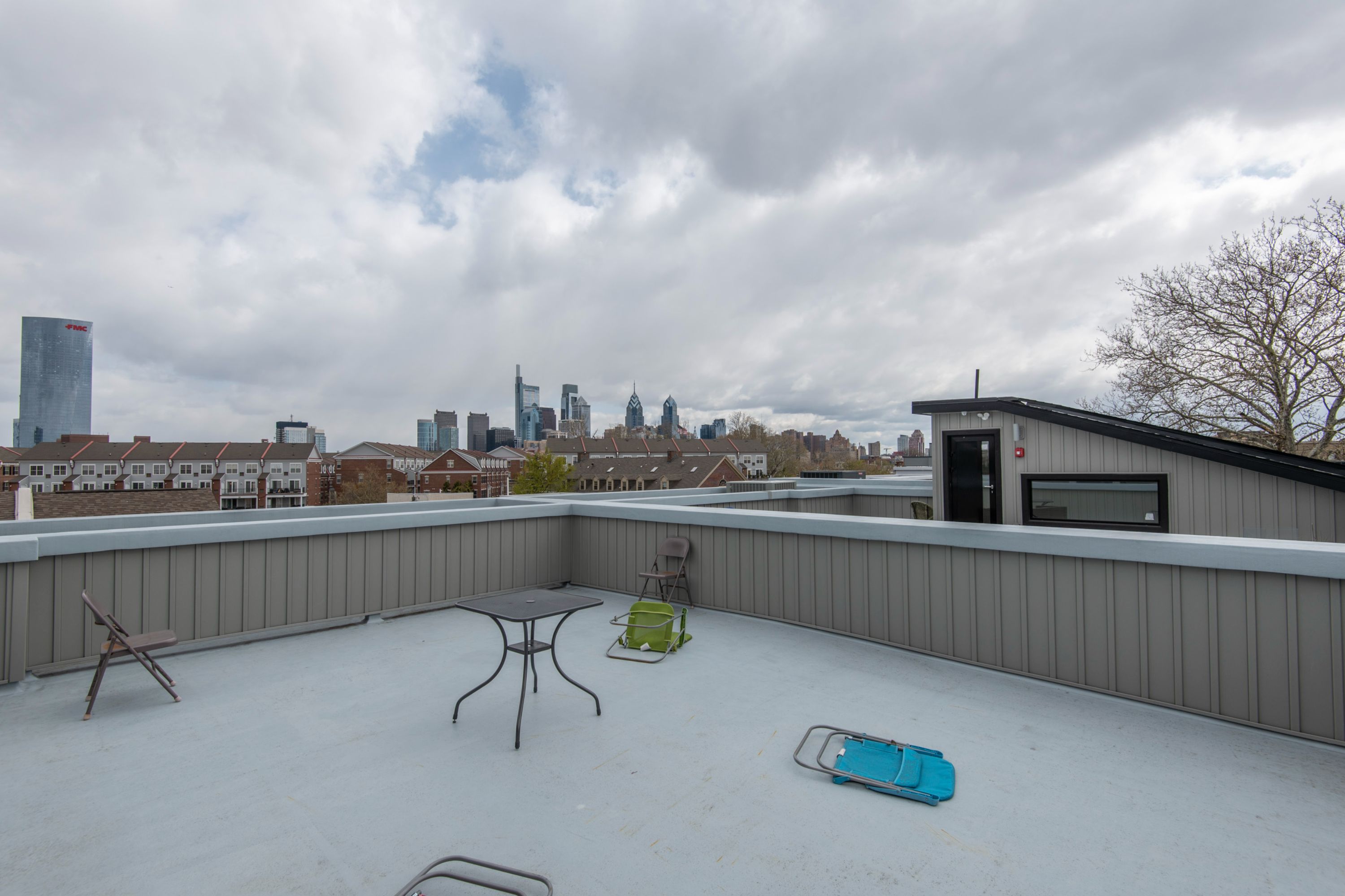 2545-47 MONTROSE ST Unit B