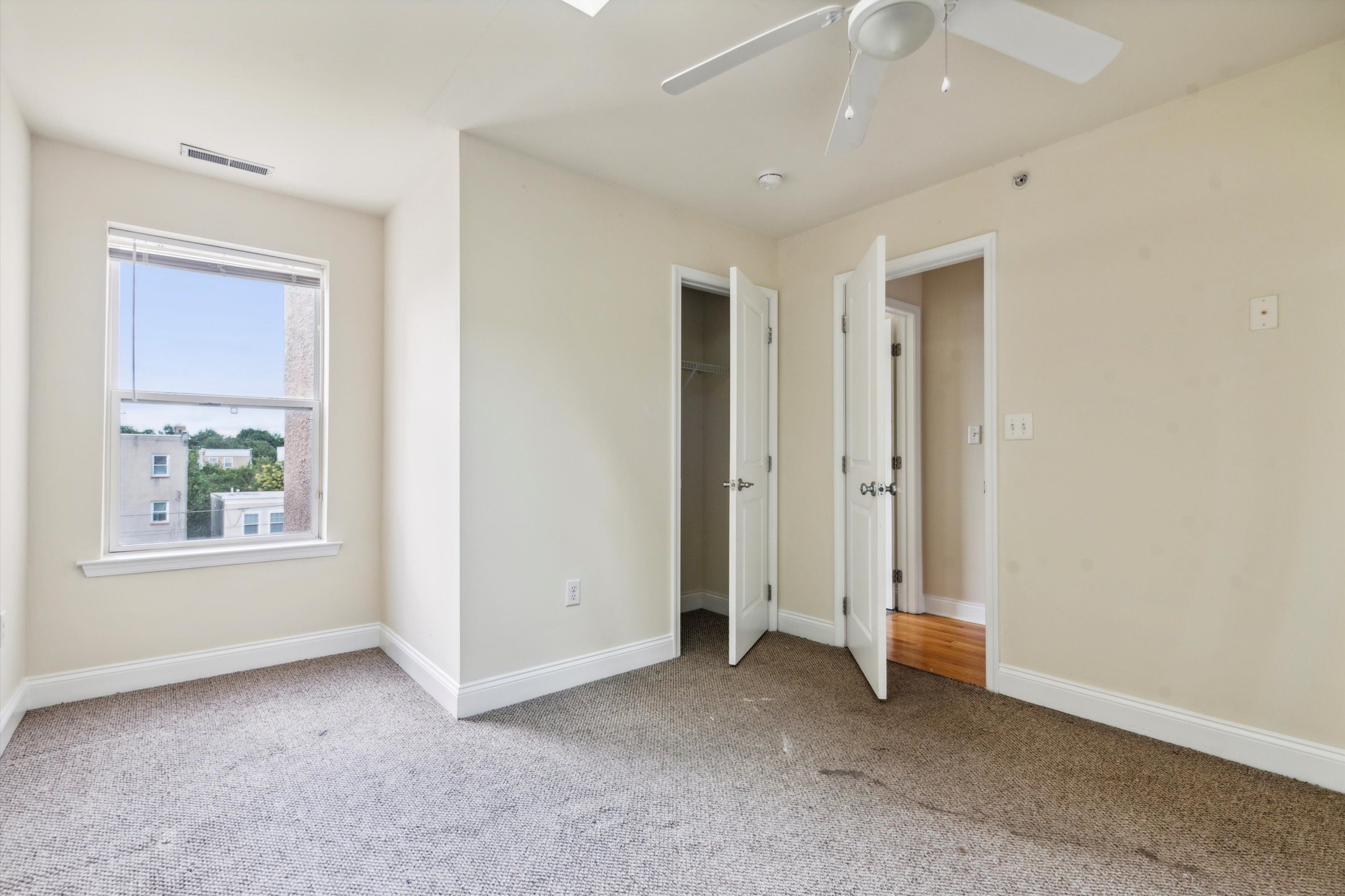 1705 ARLINGTON ST Unit B