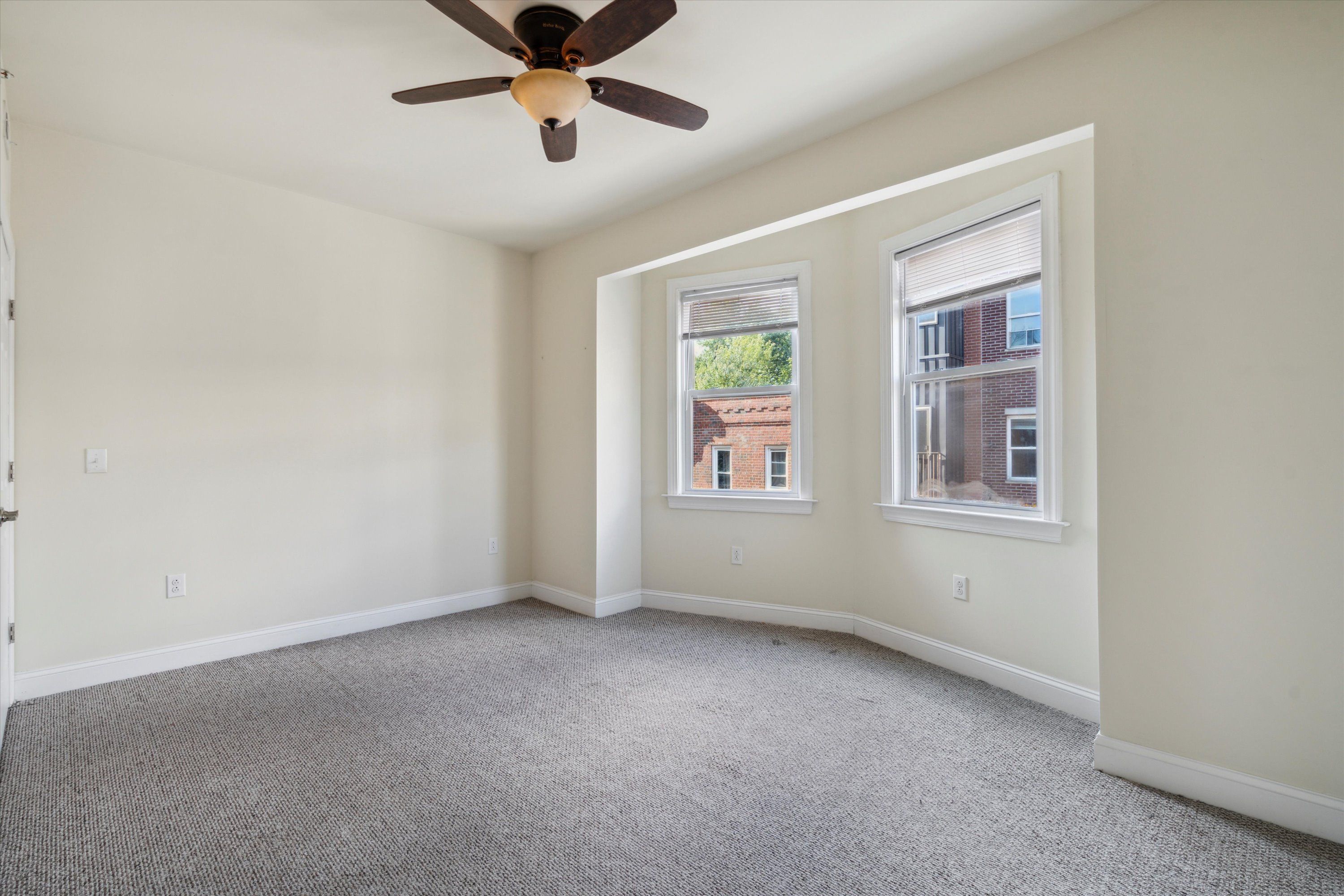 1714 FONTAIN ST Unit B