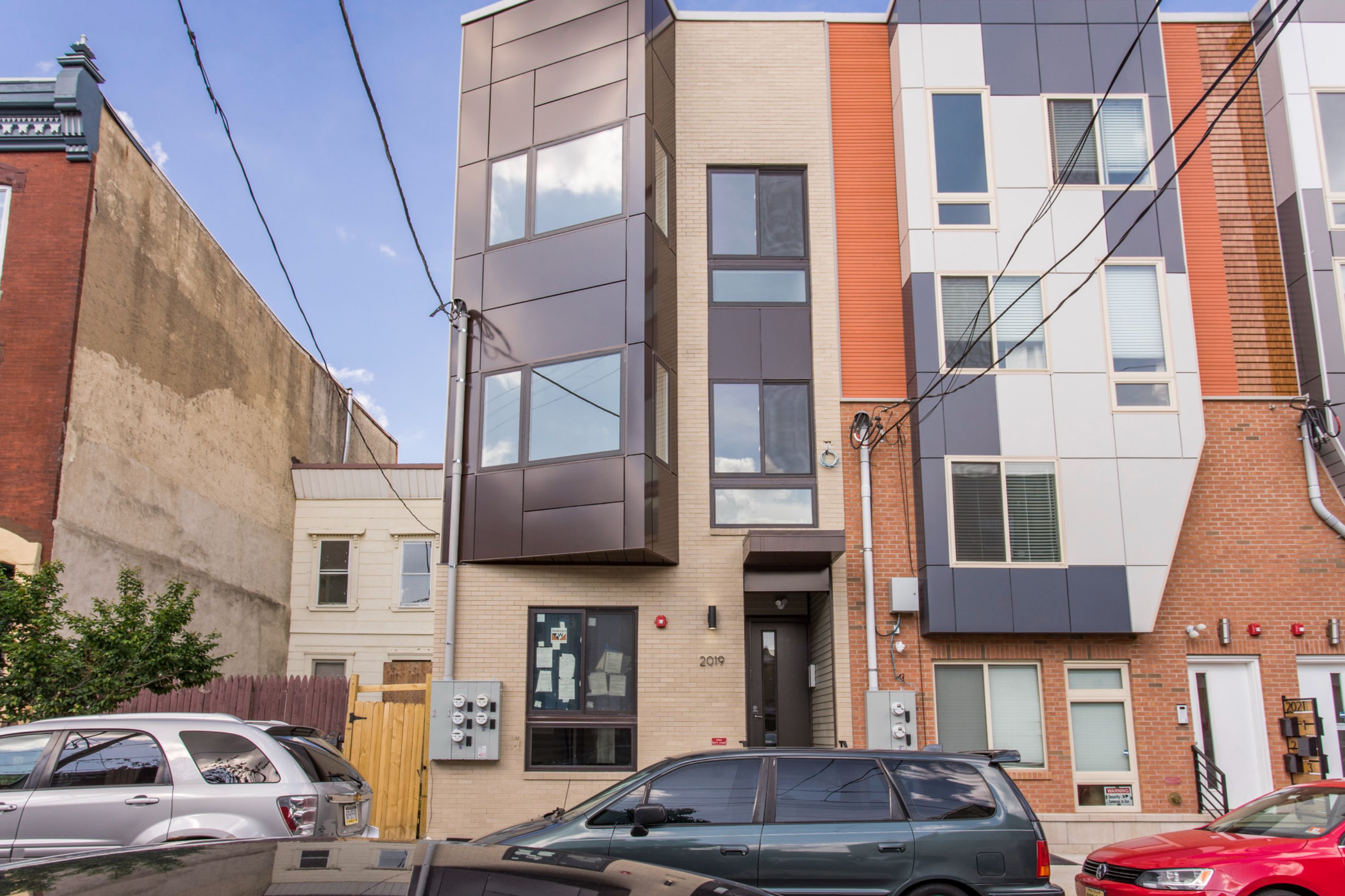 2019 E SUSQUEHANNA AVE Unit 3