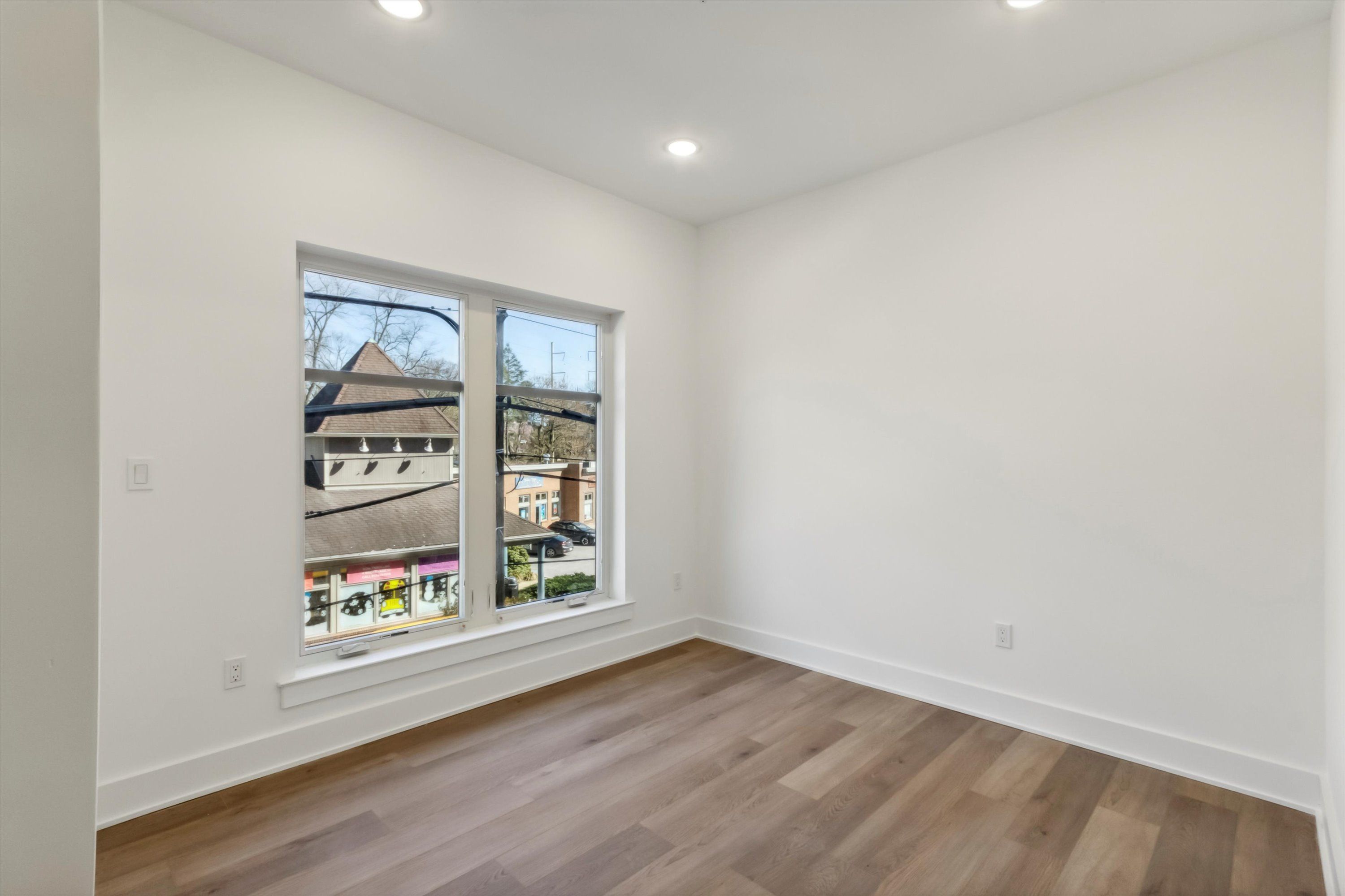 367 W Hortter St Unit 203