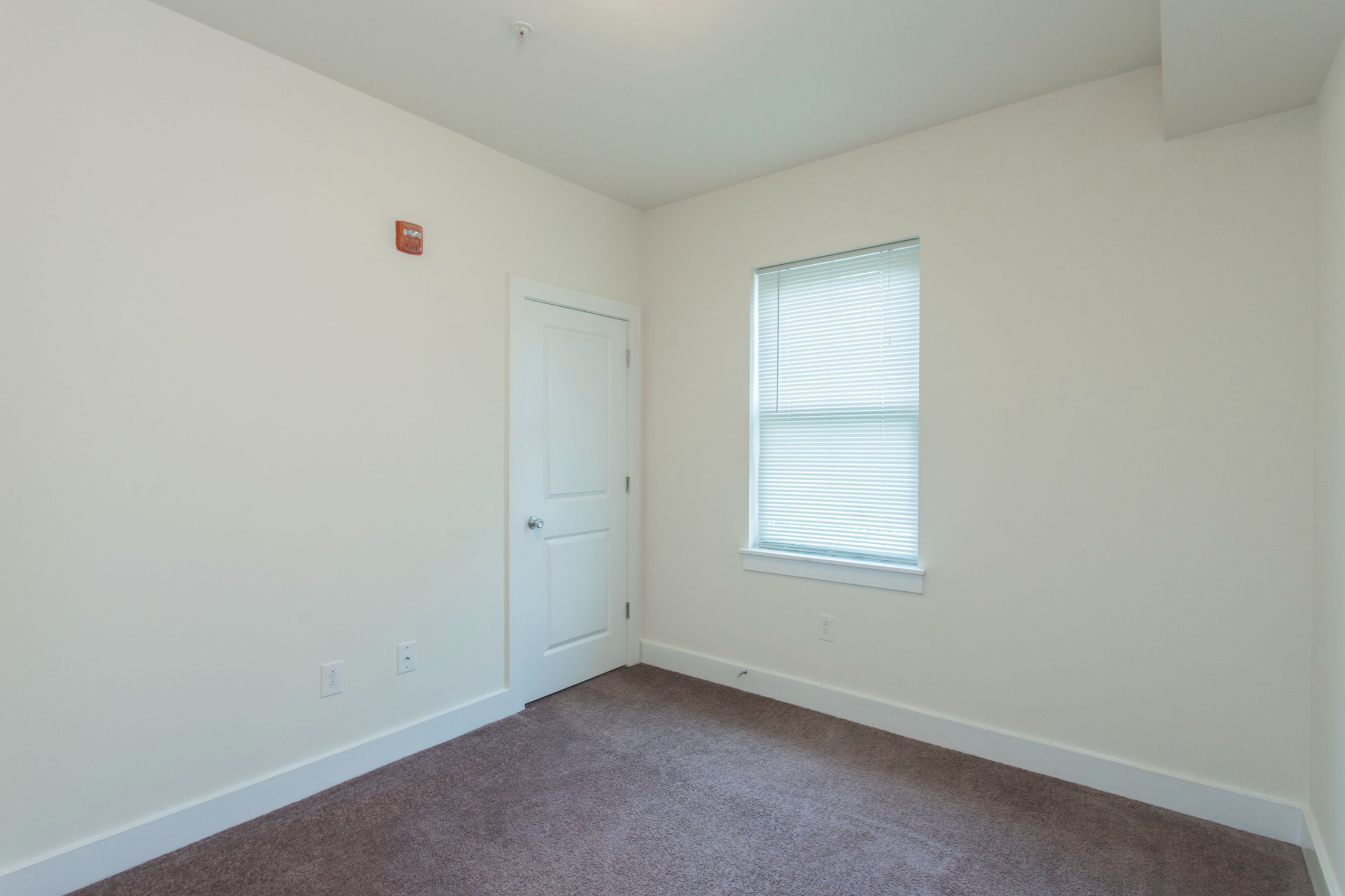 3835-37 HAMILTON ST Unit 11