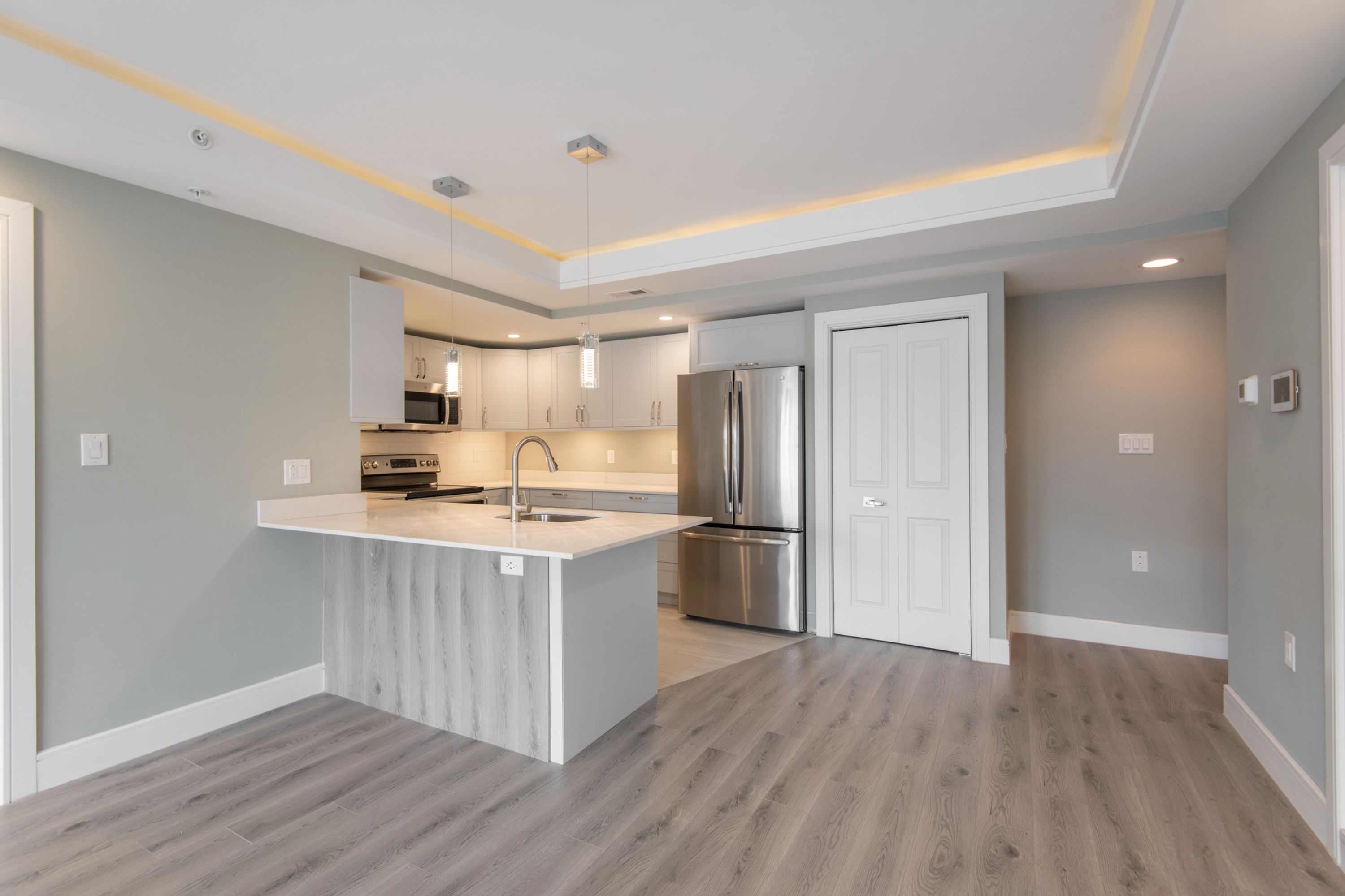 1133 E COLUMBIA AVE Unit 302
