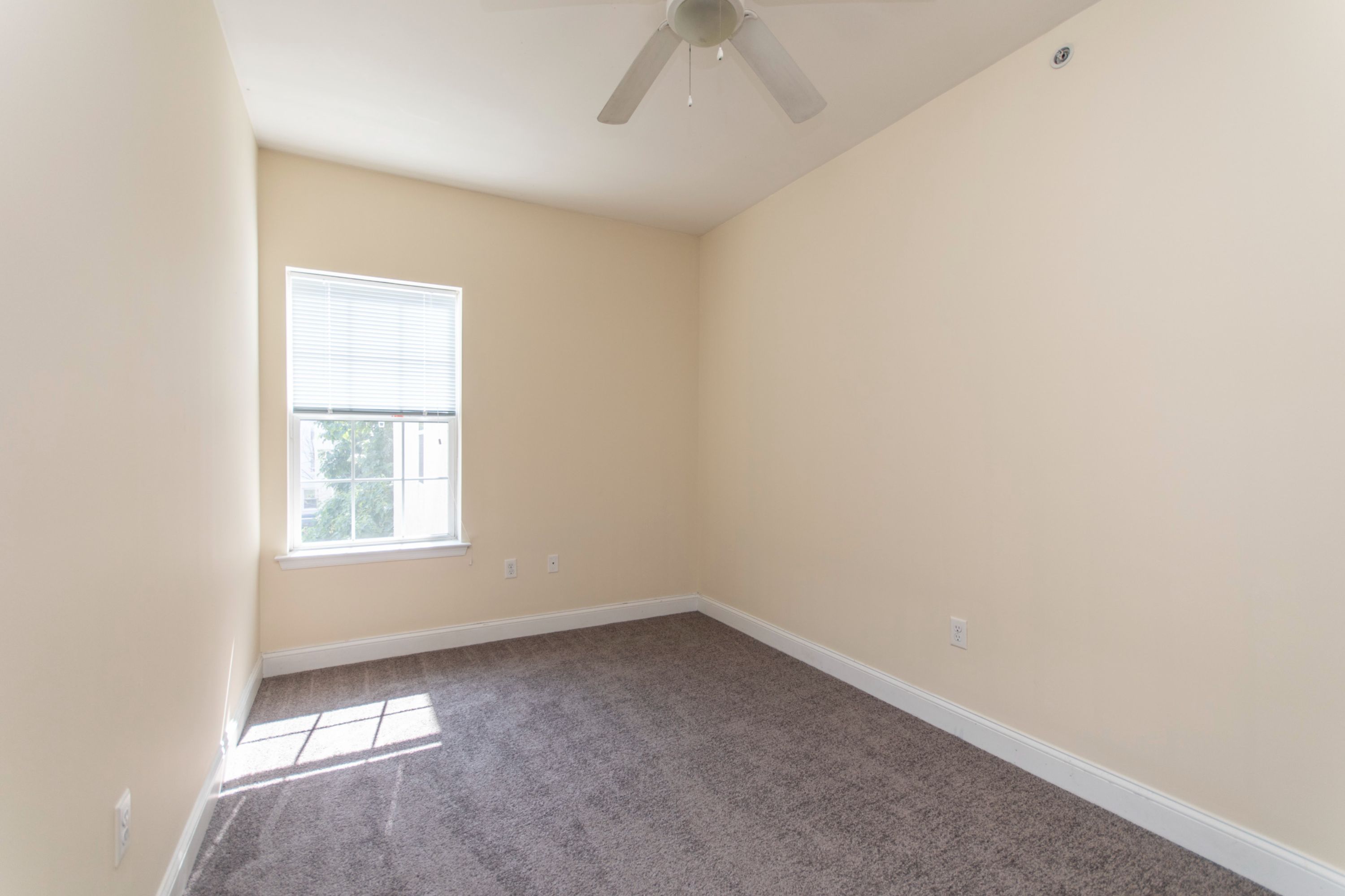 1845 N 18TH ST Unit 2