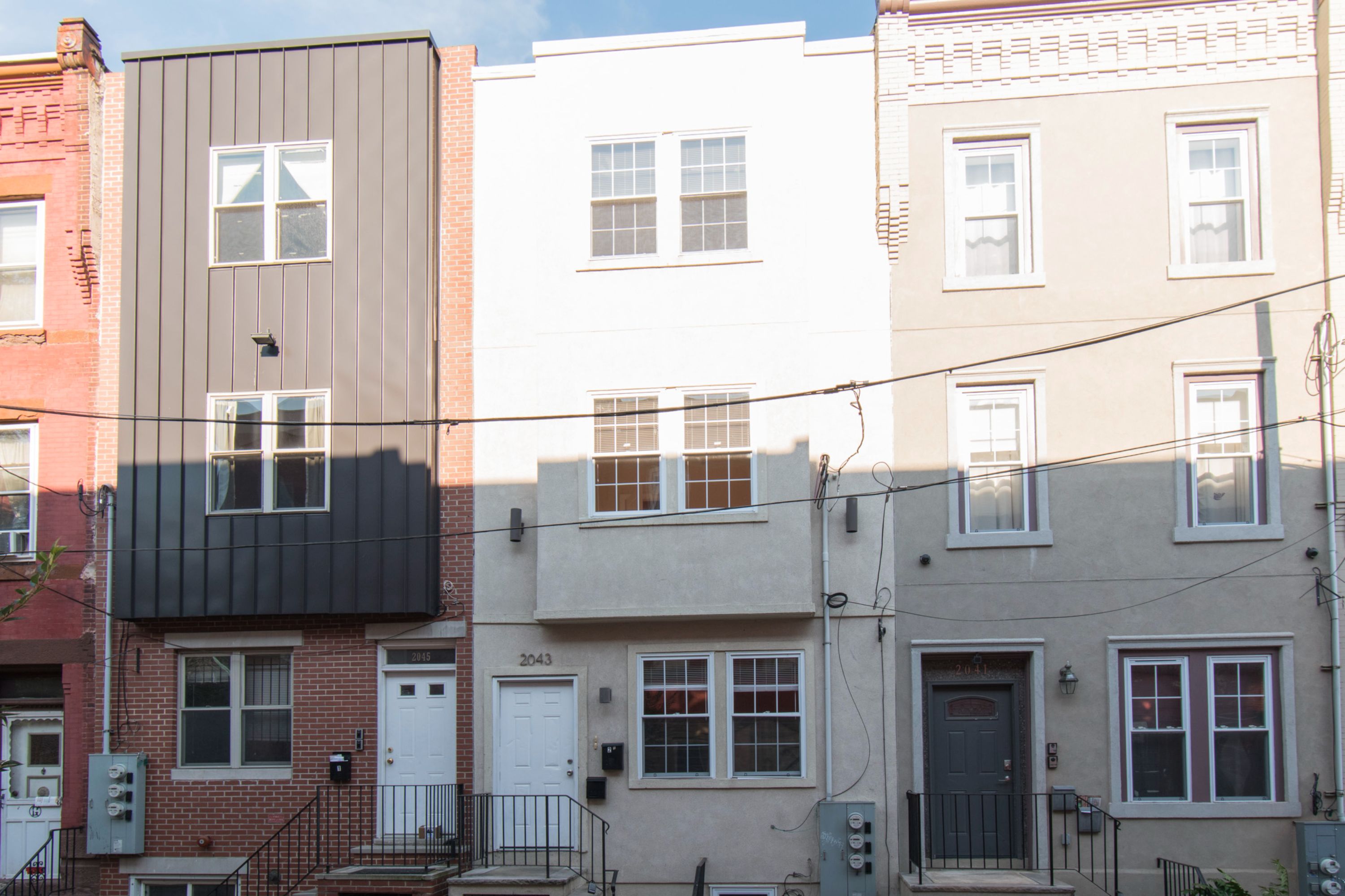 2043 N GRATZ ST Unit 2