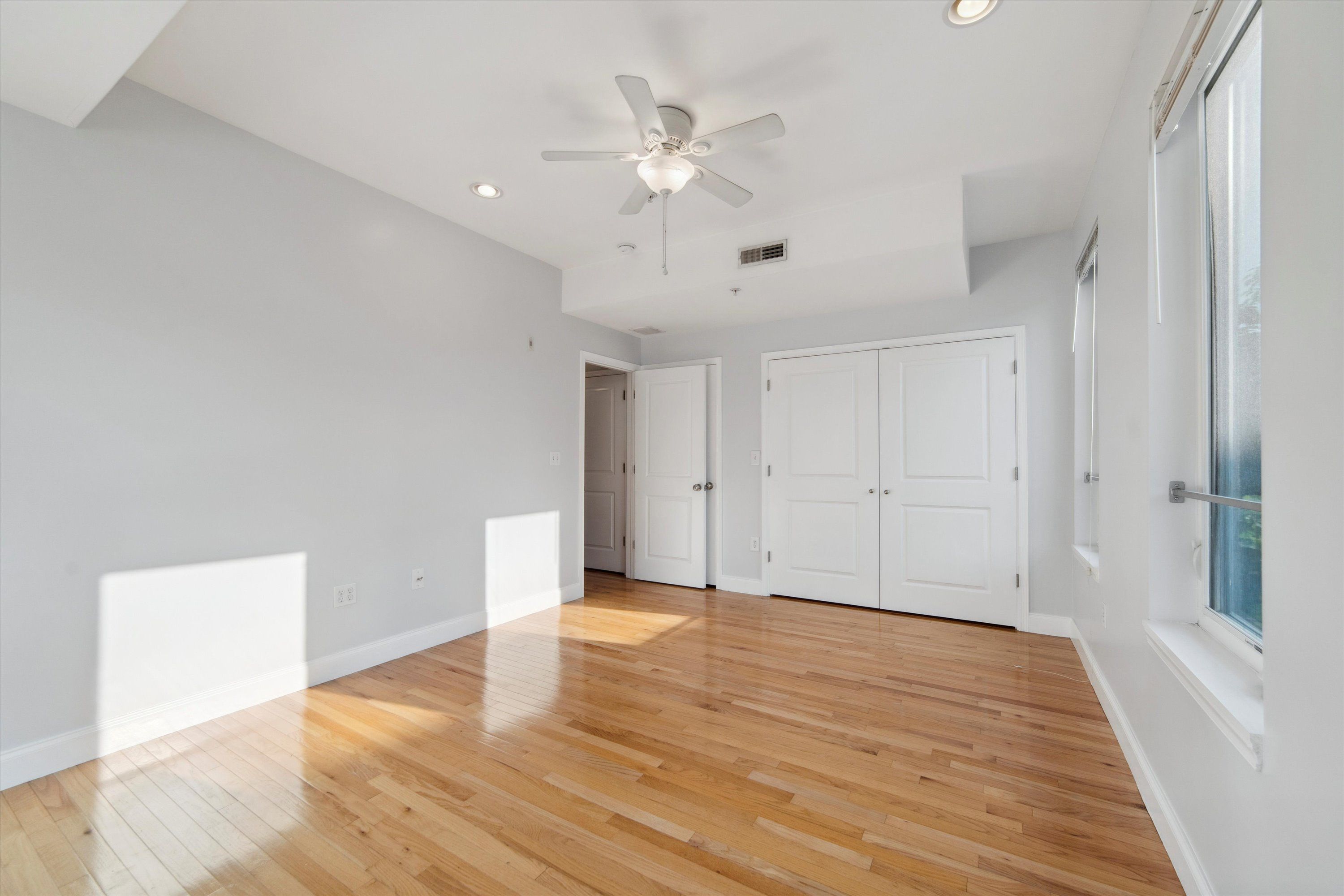 1921 N 18TH ST Unit 3