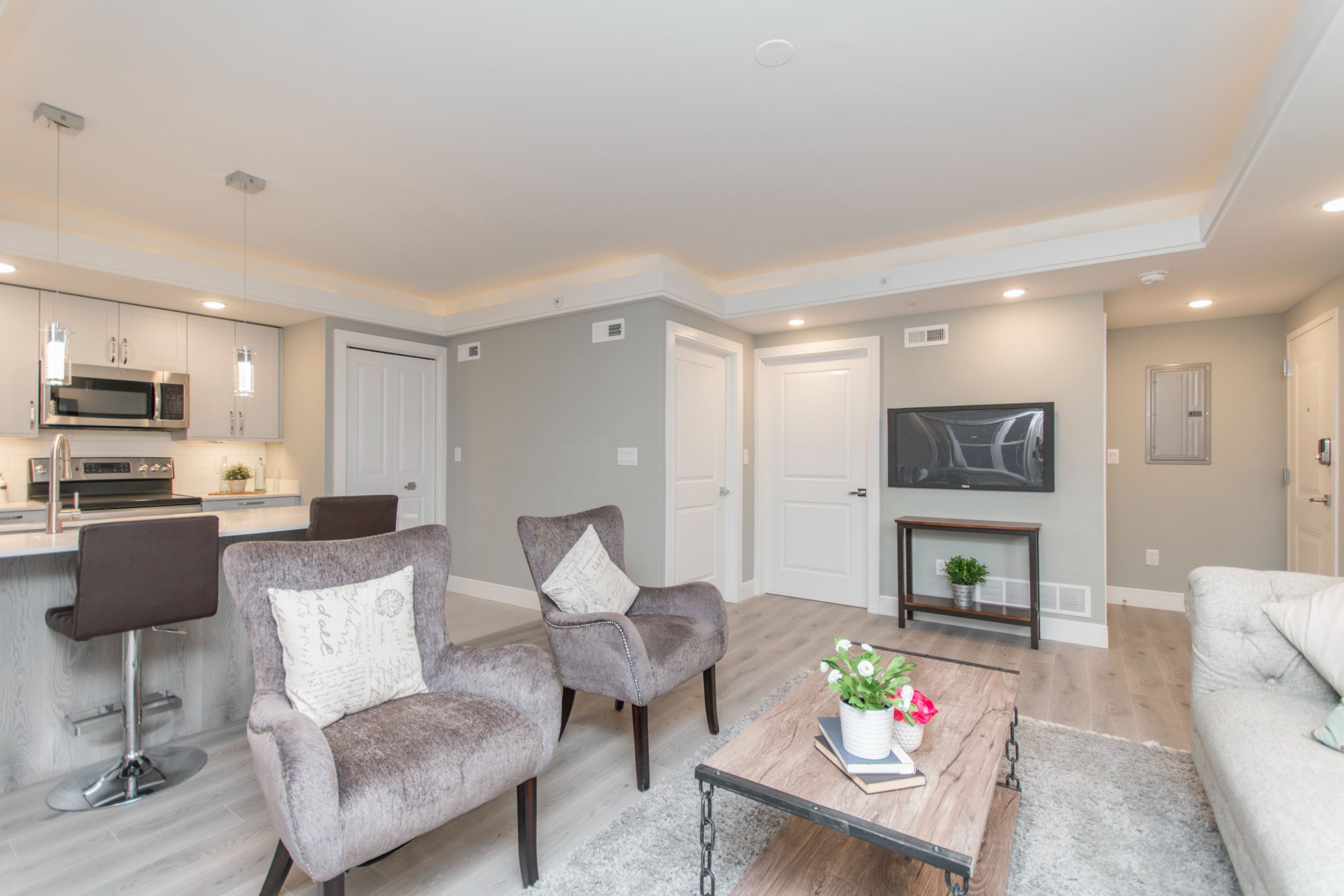 1133 E COLUMBIA AVE Unit 406