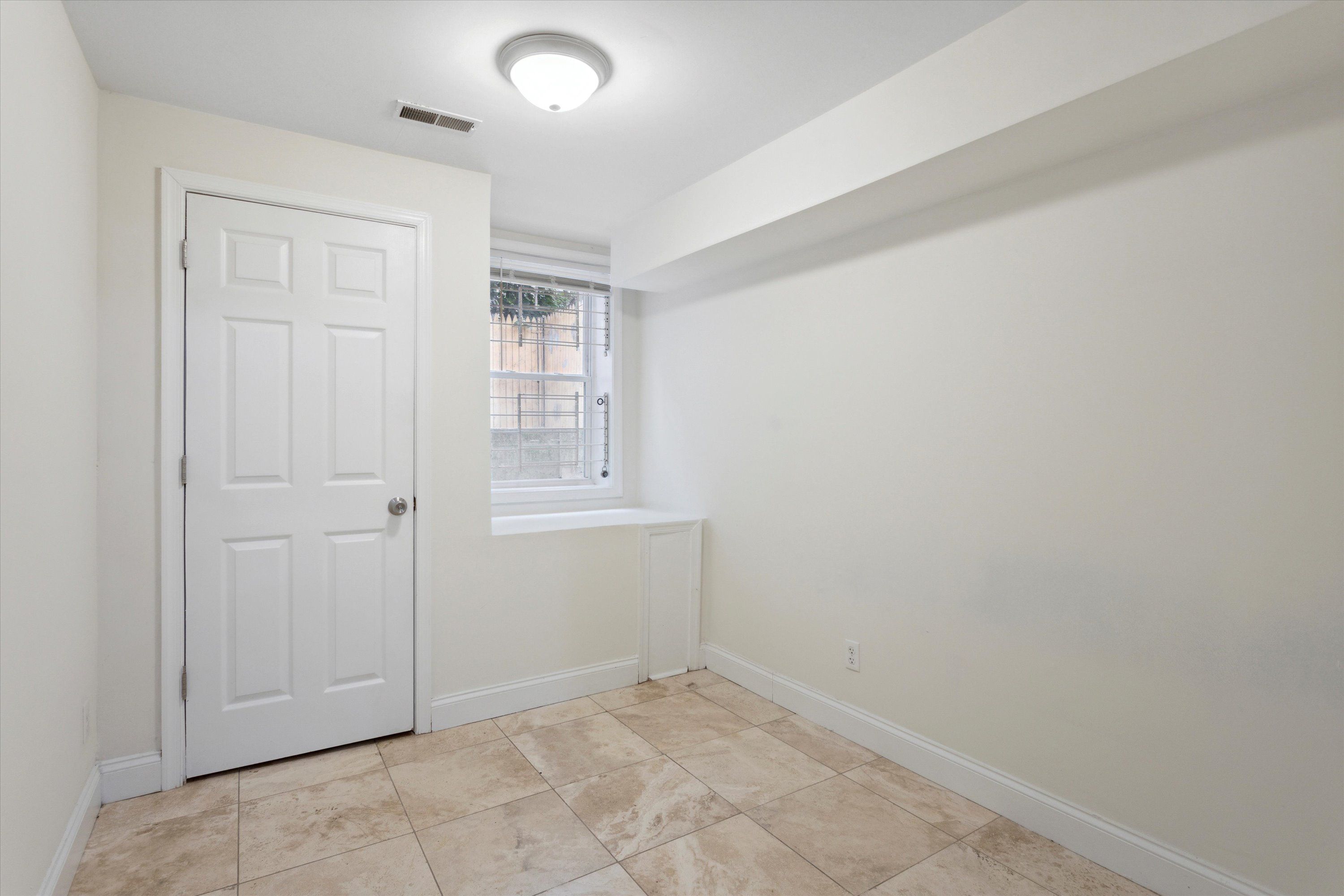 1723 Fontain ST Unit 1