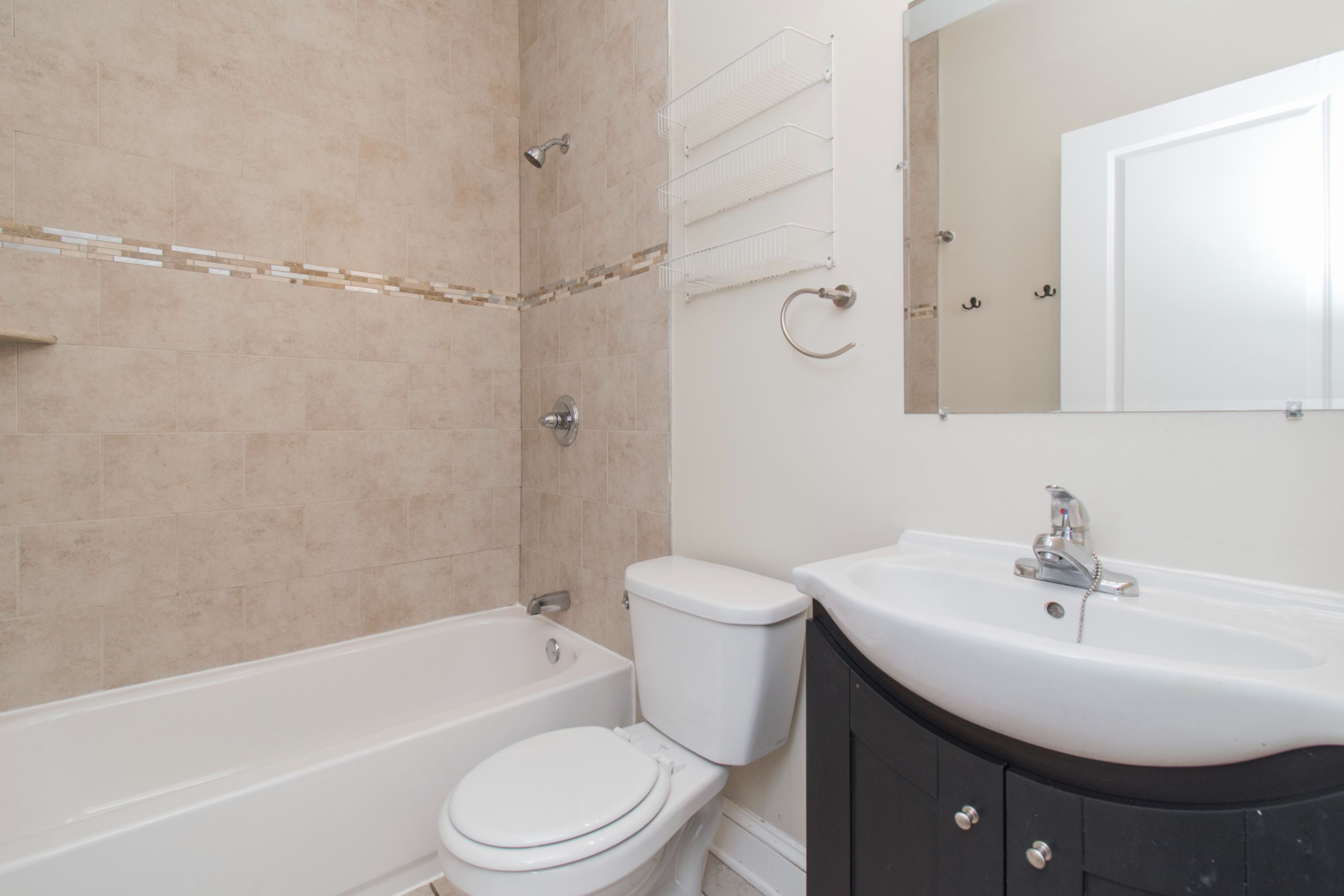 2043 N GRATZ ST Unit 2