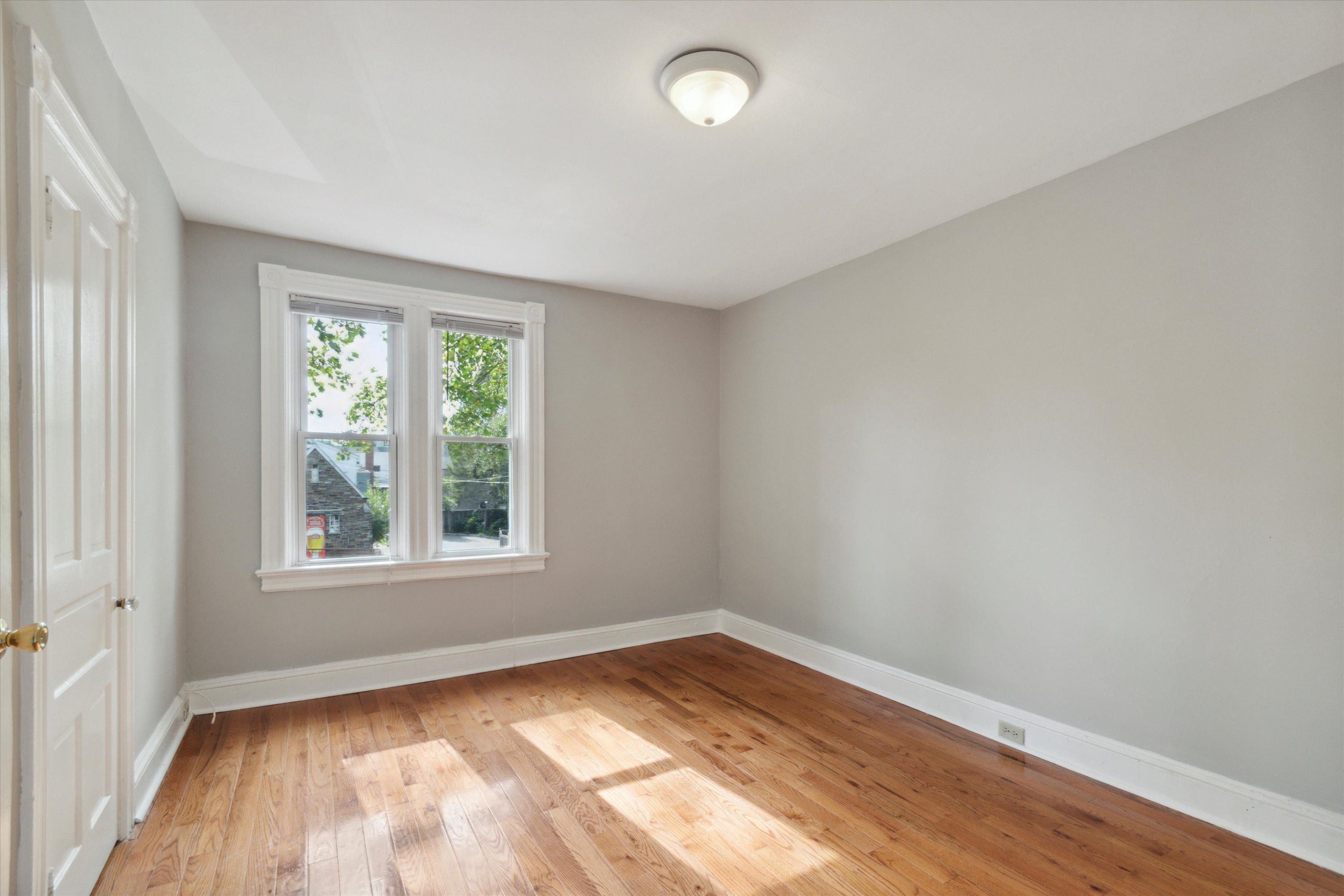 272 Nassau St Unit 3