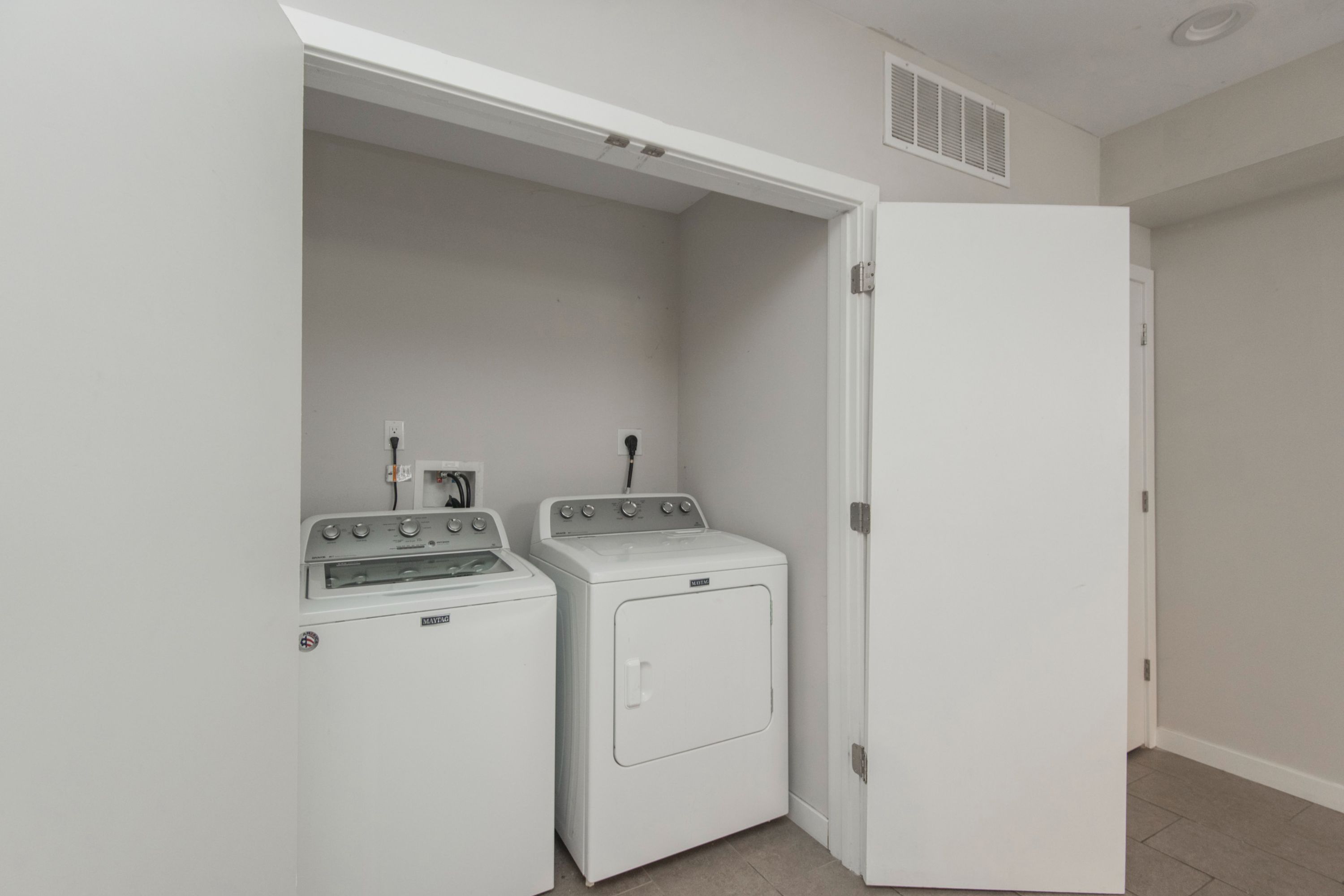 1816 HARLAN ST Unit 1