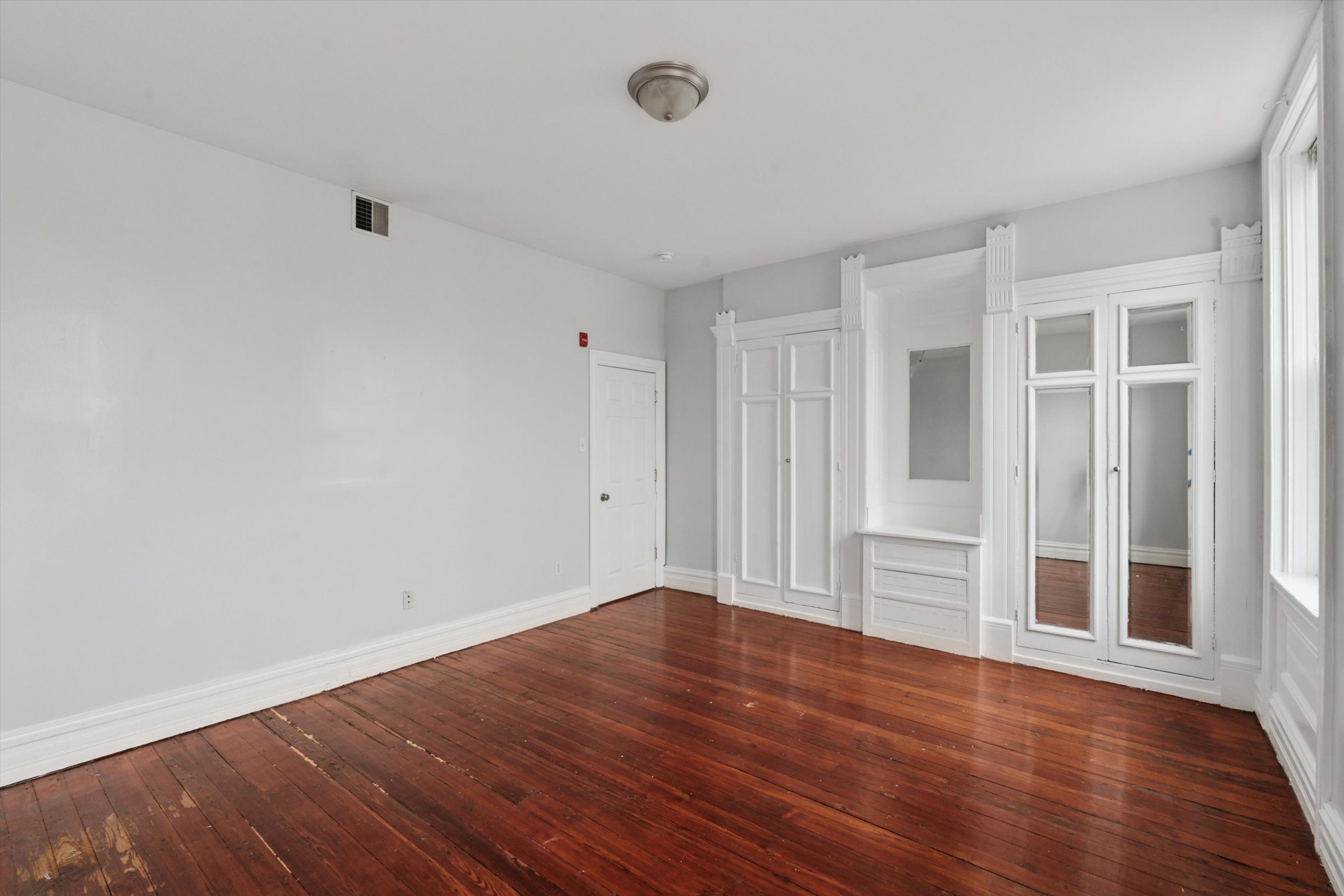 1729 W MONTGOMERY AVE Unit 2