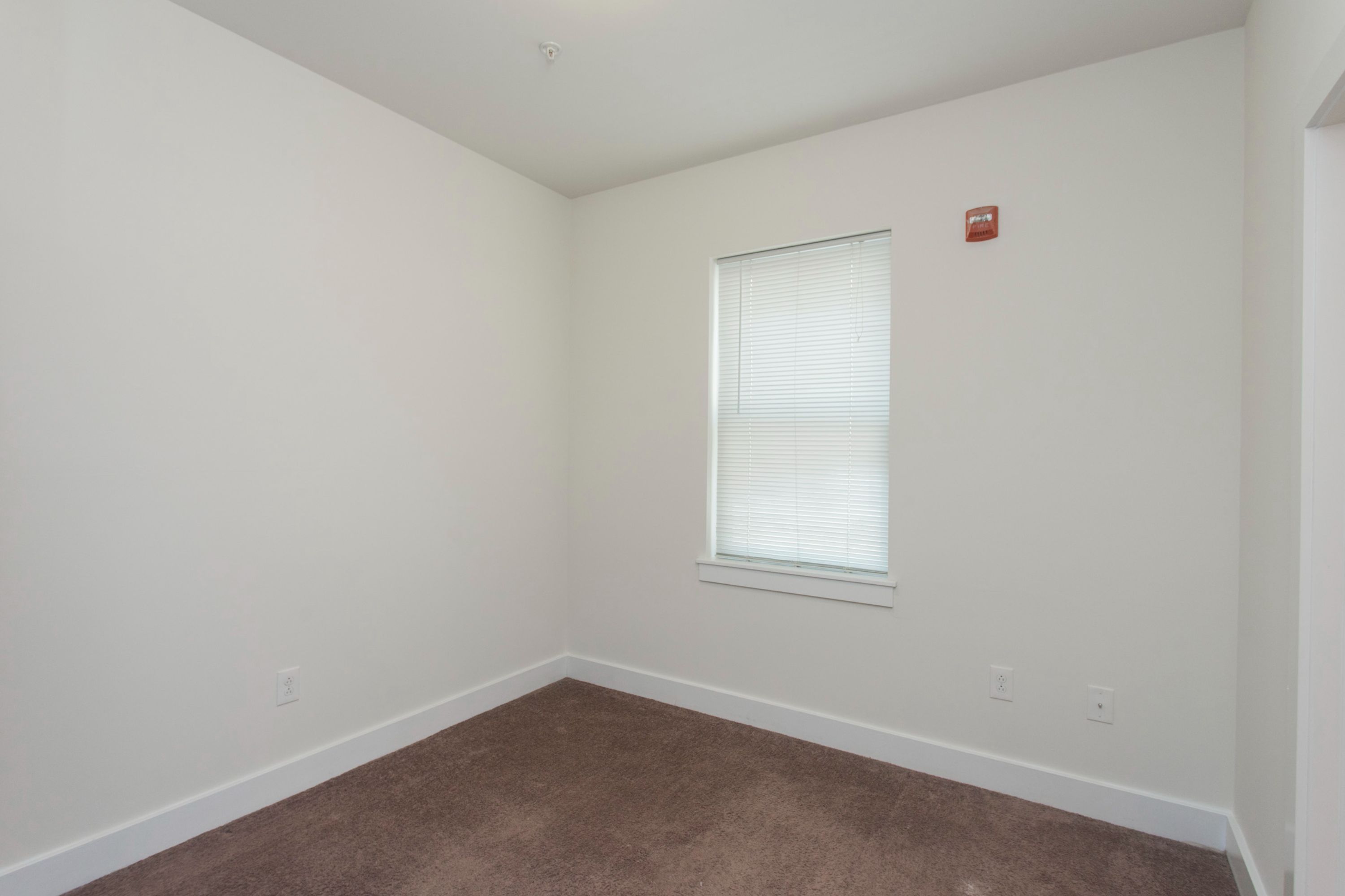 3835-37 HAMILTON ST Unit 11