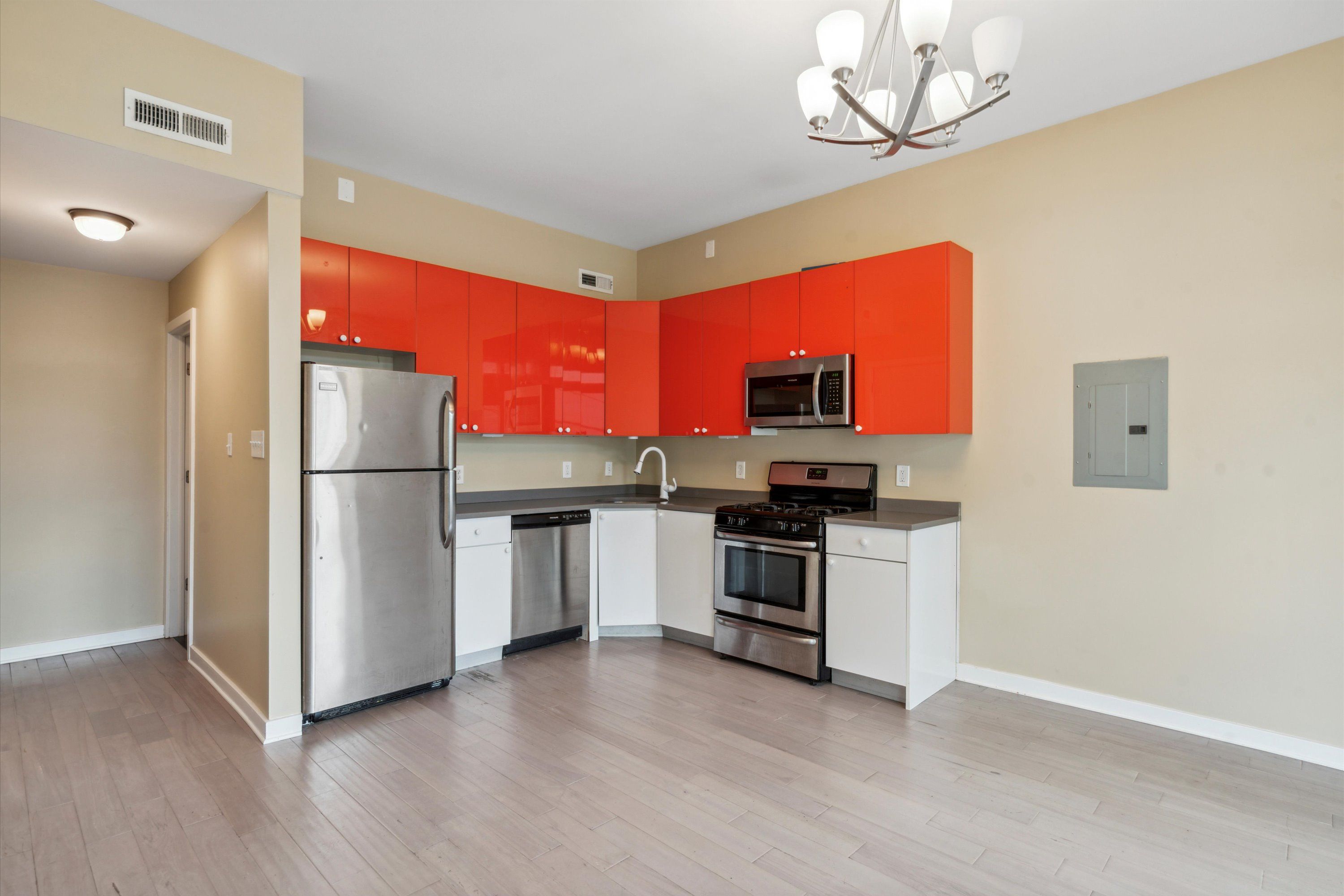 718 N 15TH ST Unit 4