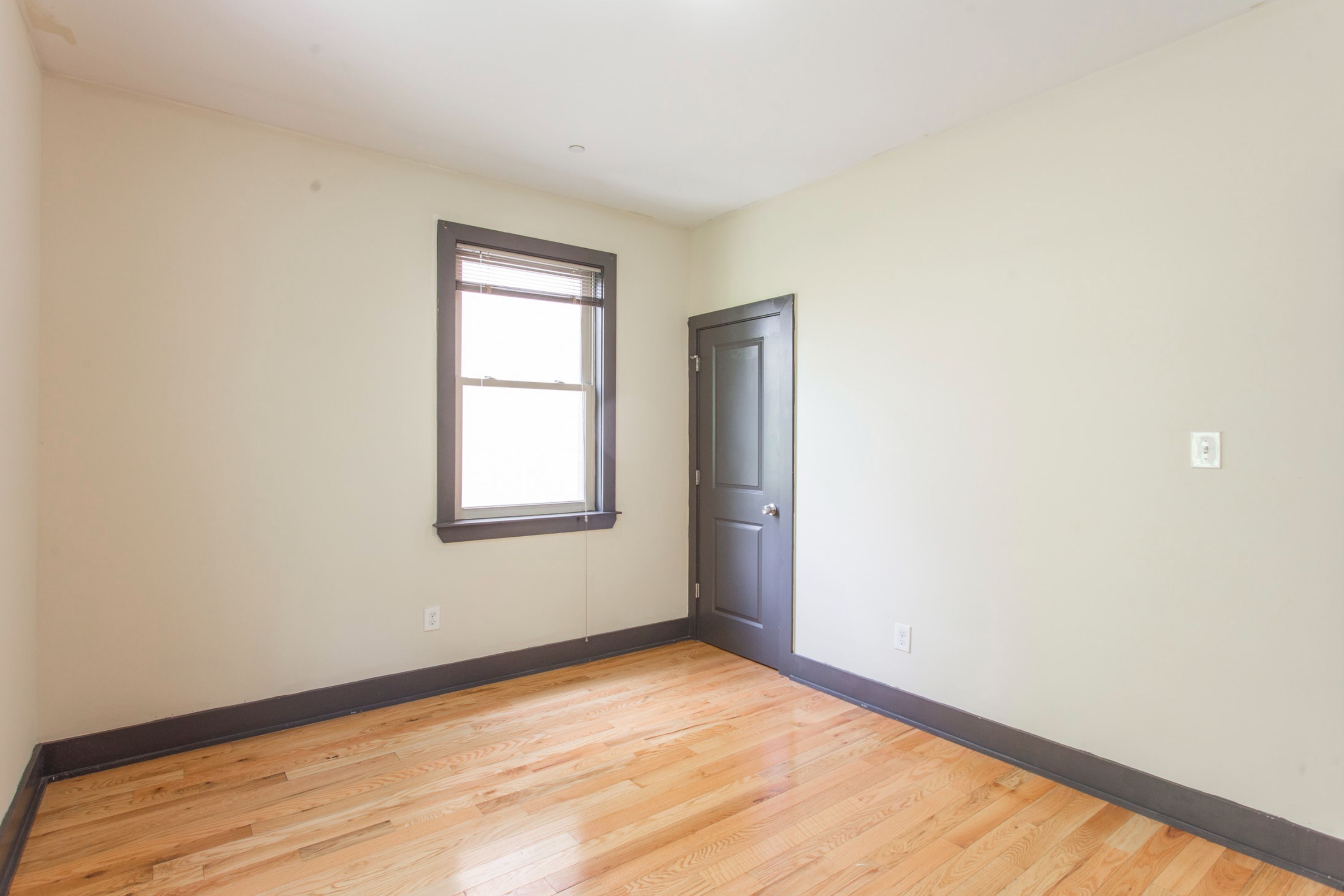 1707 ARLINGTON ST Unit B