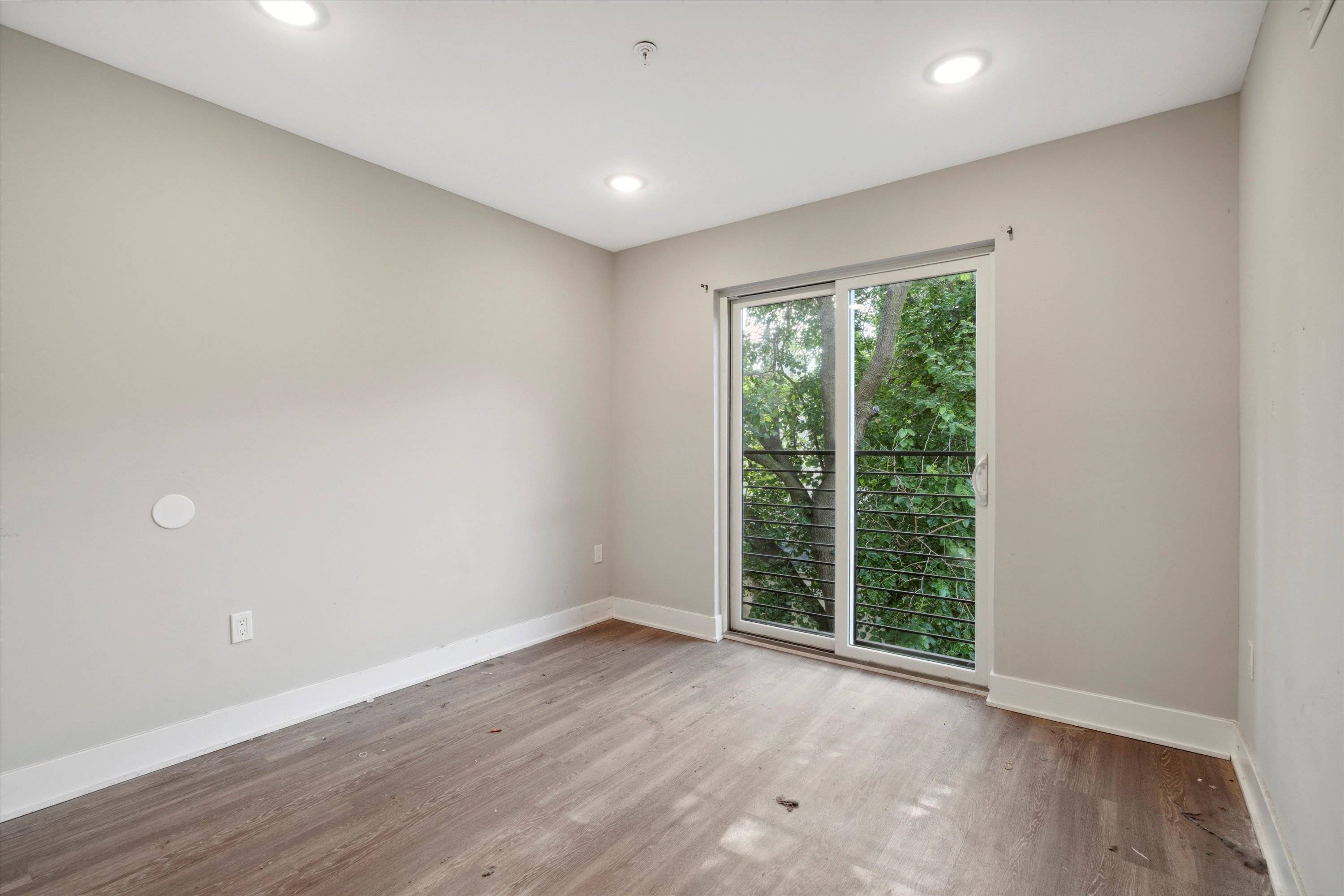 1618 N Sydenham St Unit B