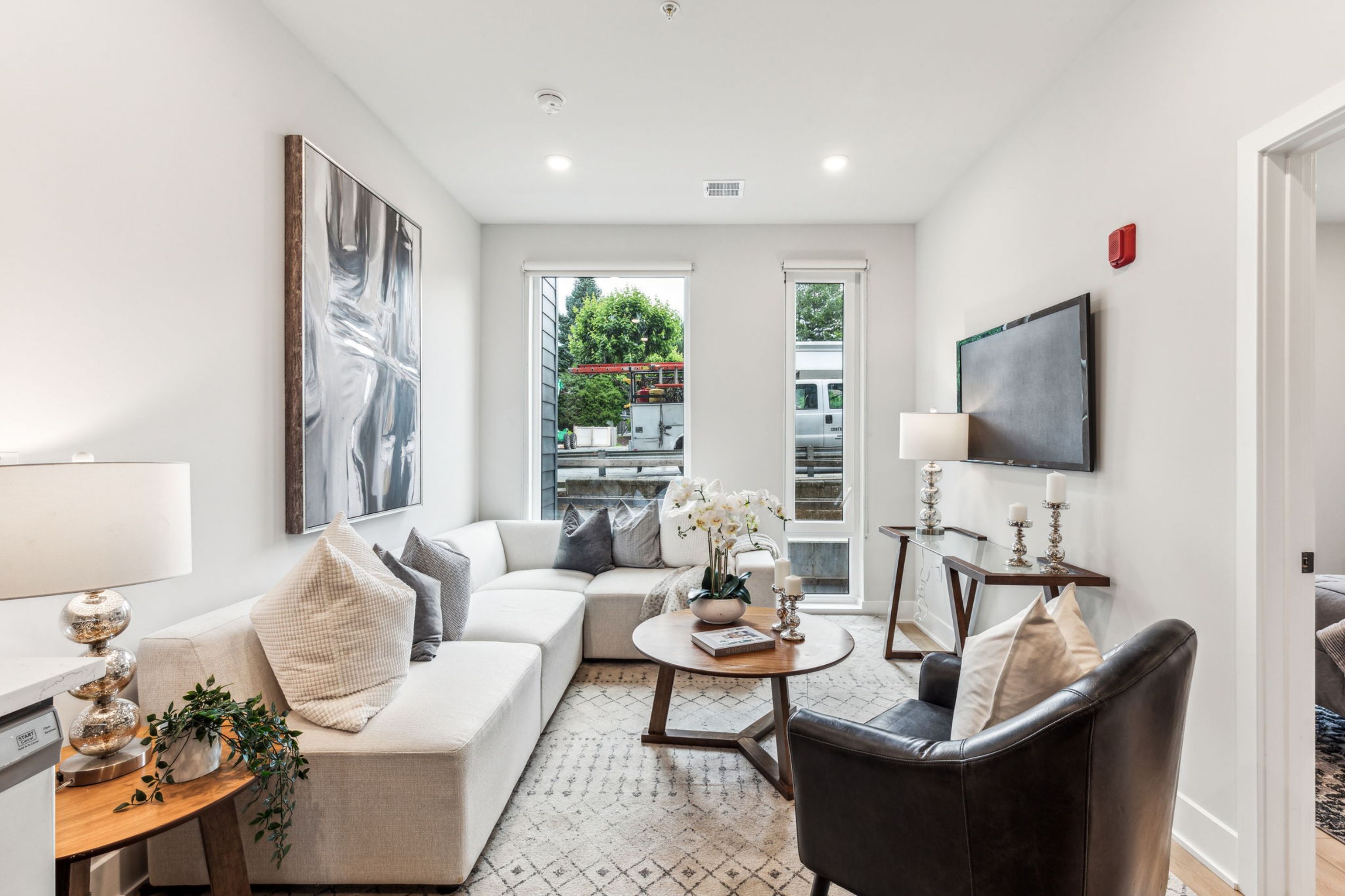 6910 Ridge Avenue Unit 102