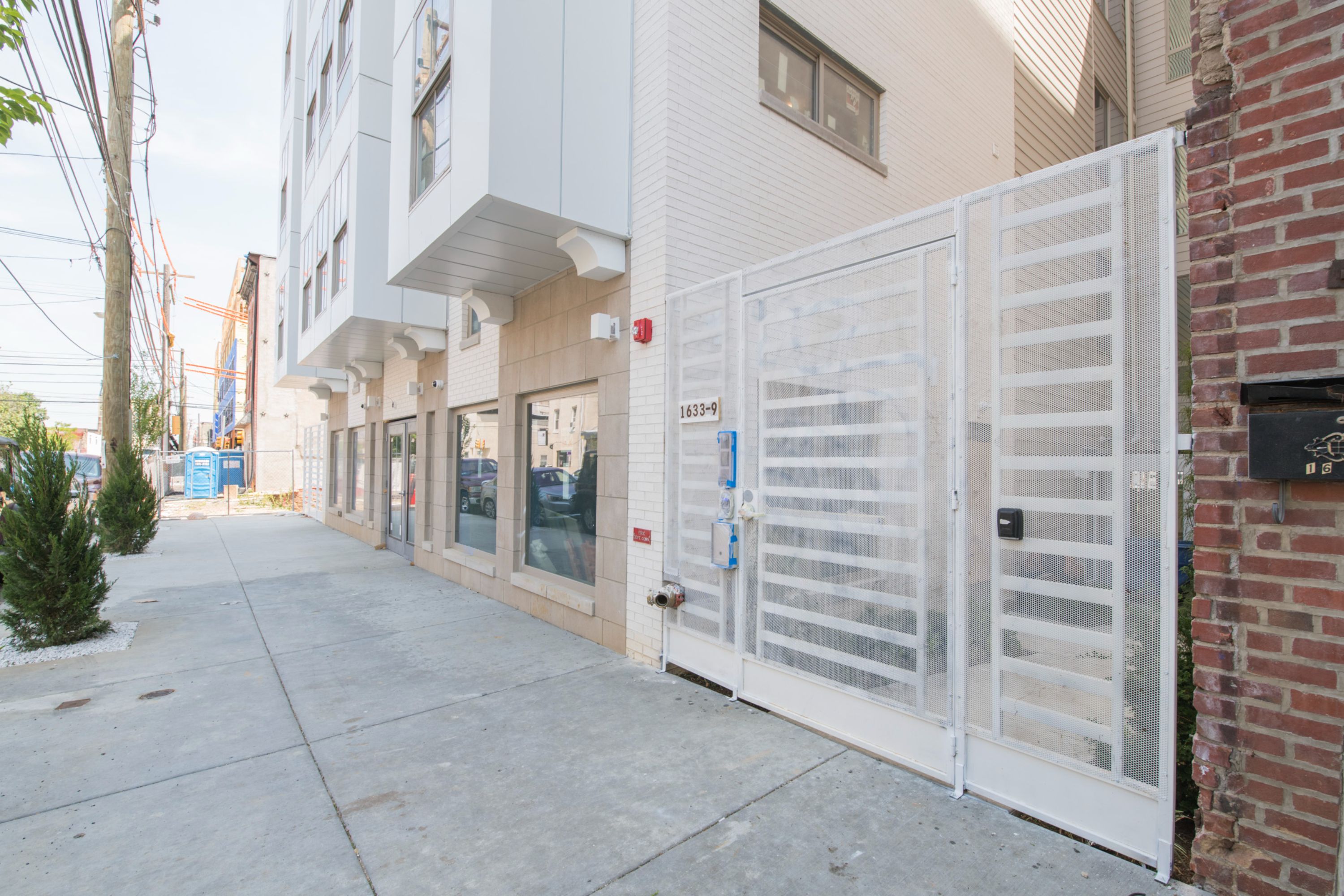 1633 N 2nd St Unit 305