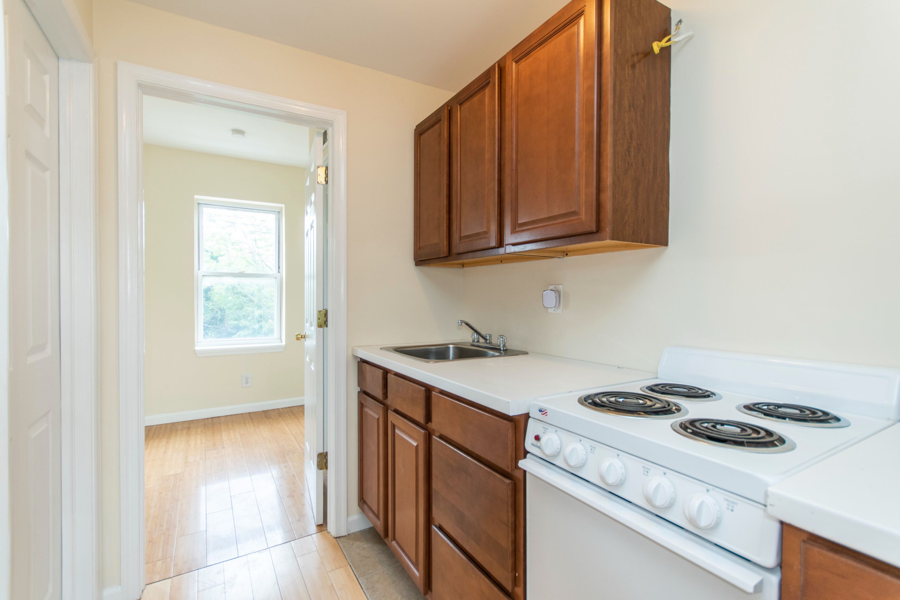 1616 WILLINGTON ST Unit 3