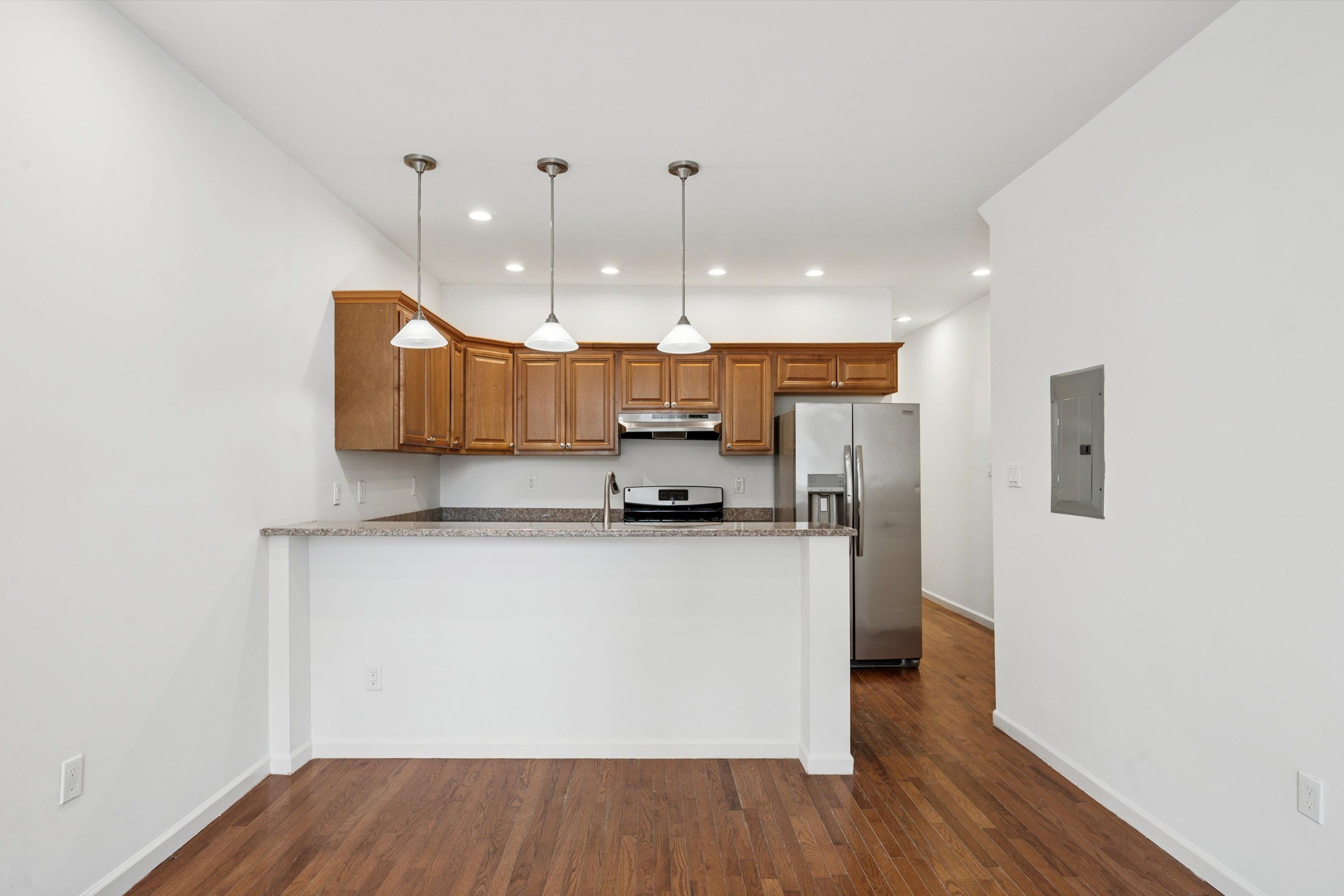 1629 GERMANTOWN AVE Unit 1