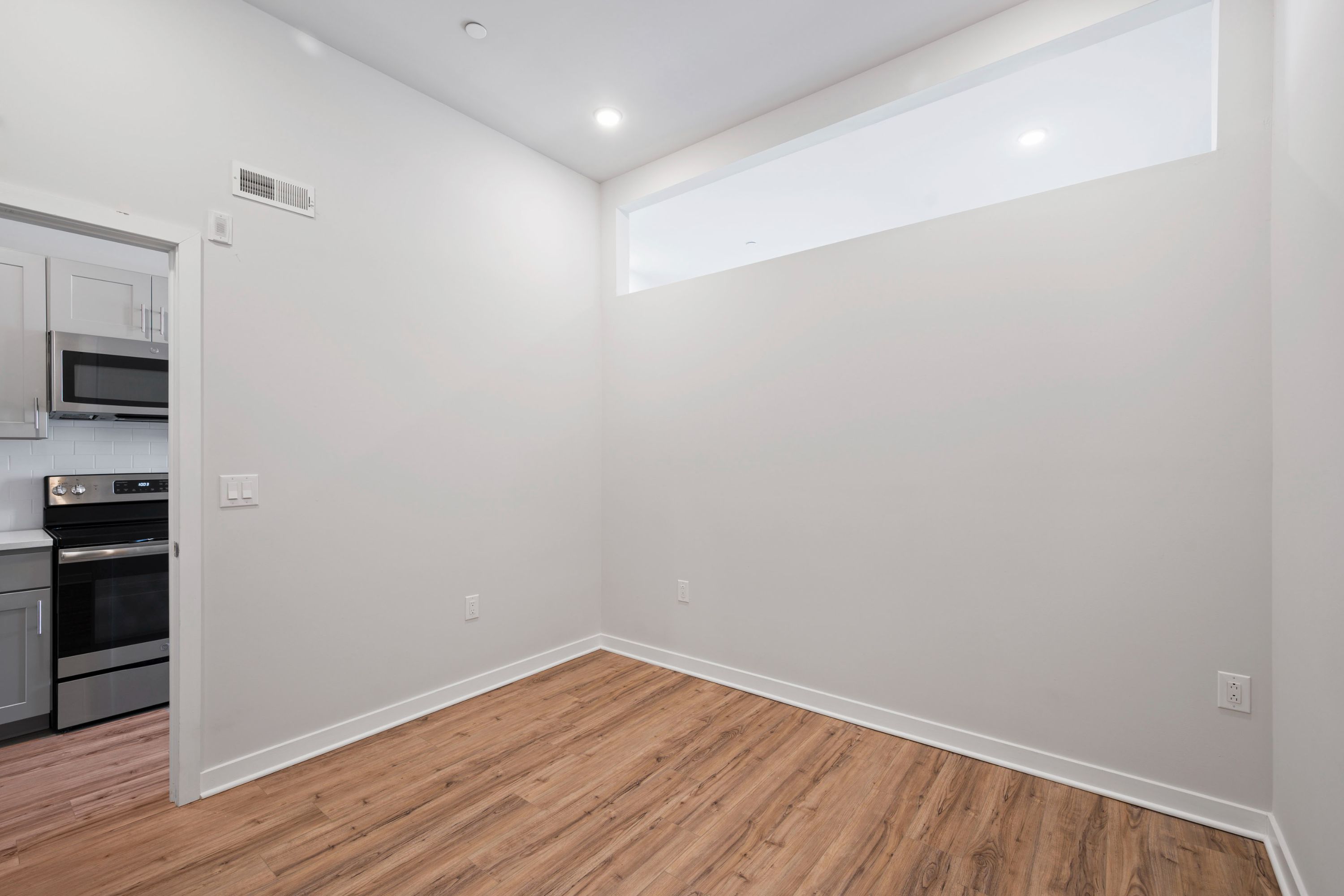 1143 N 3rd St Unit 201