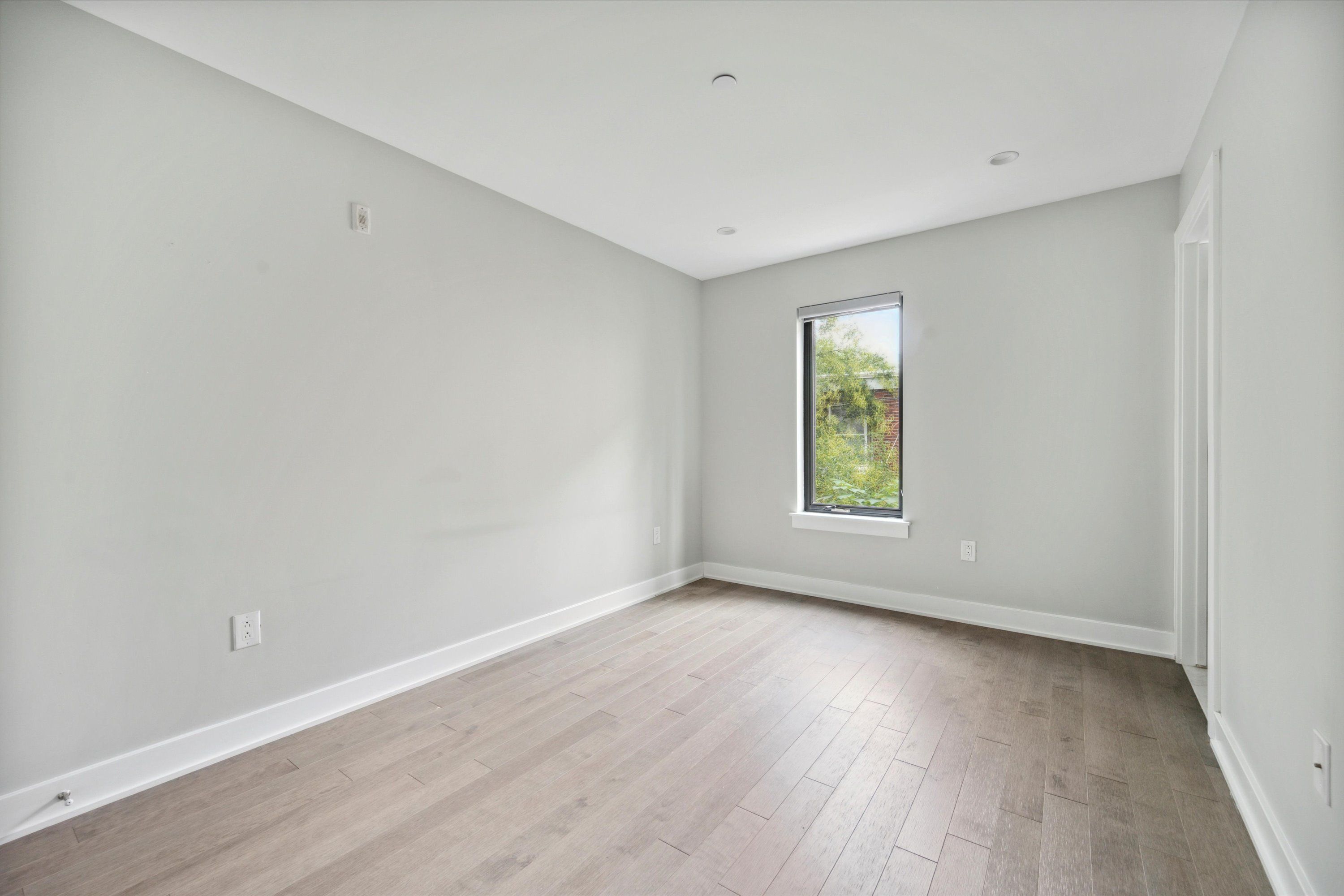 3834 BARING ST Unit 201