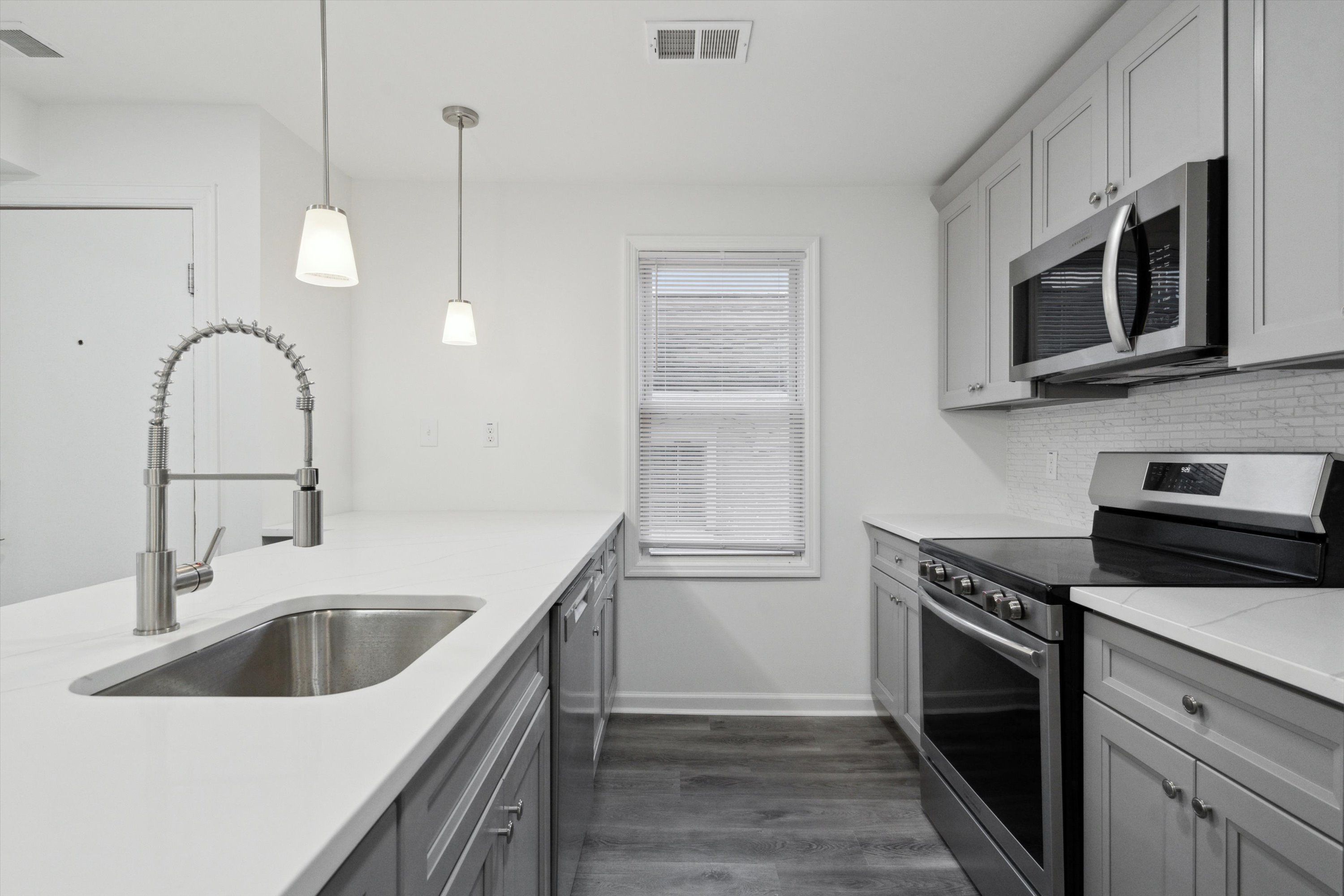 146 NASSAU ST Unit 2