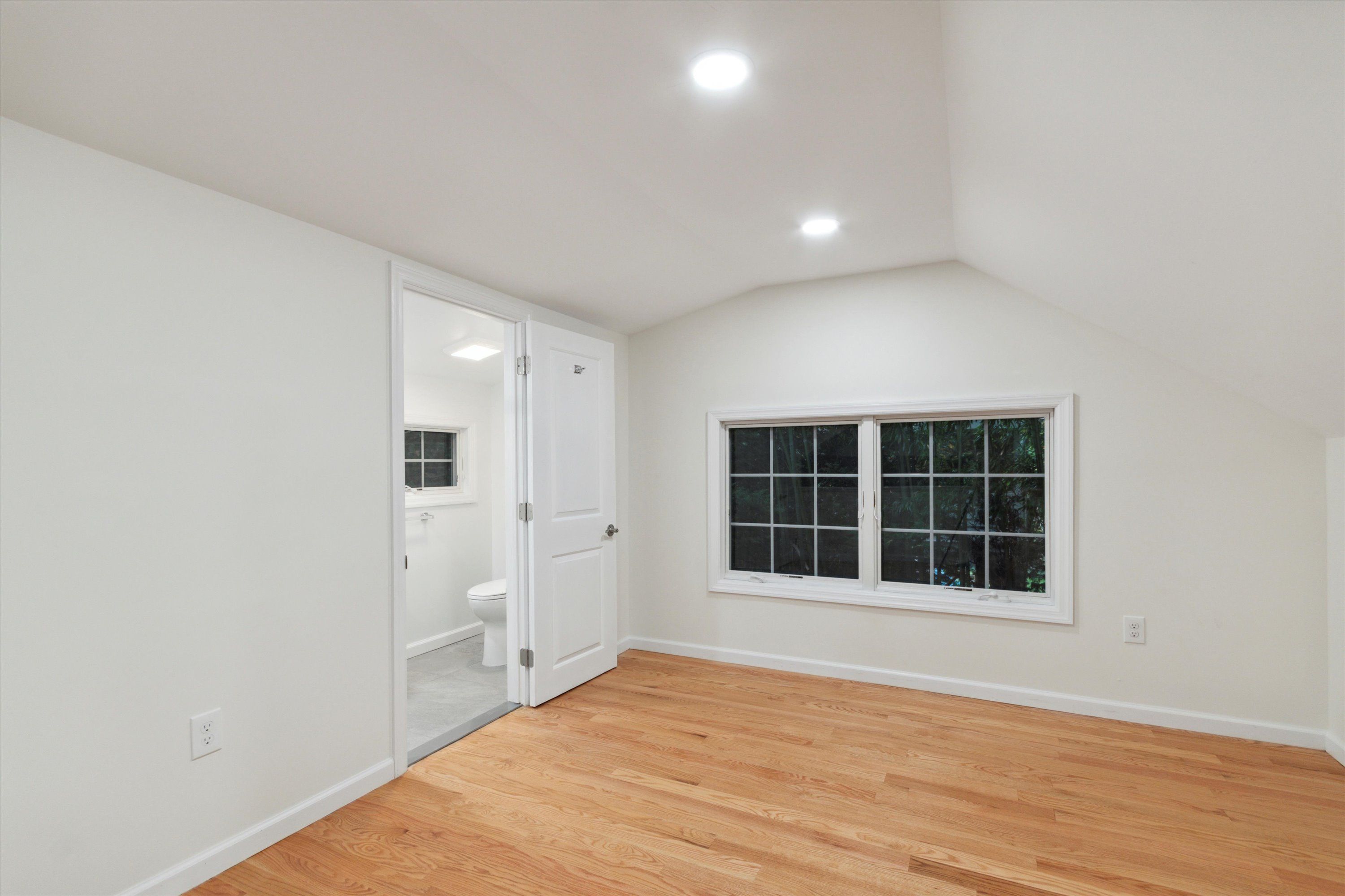 3 Princeton Ave