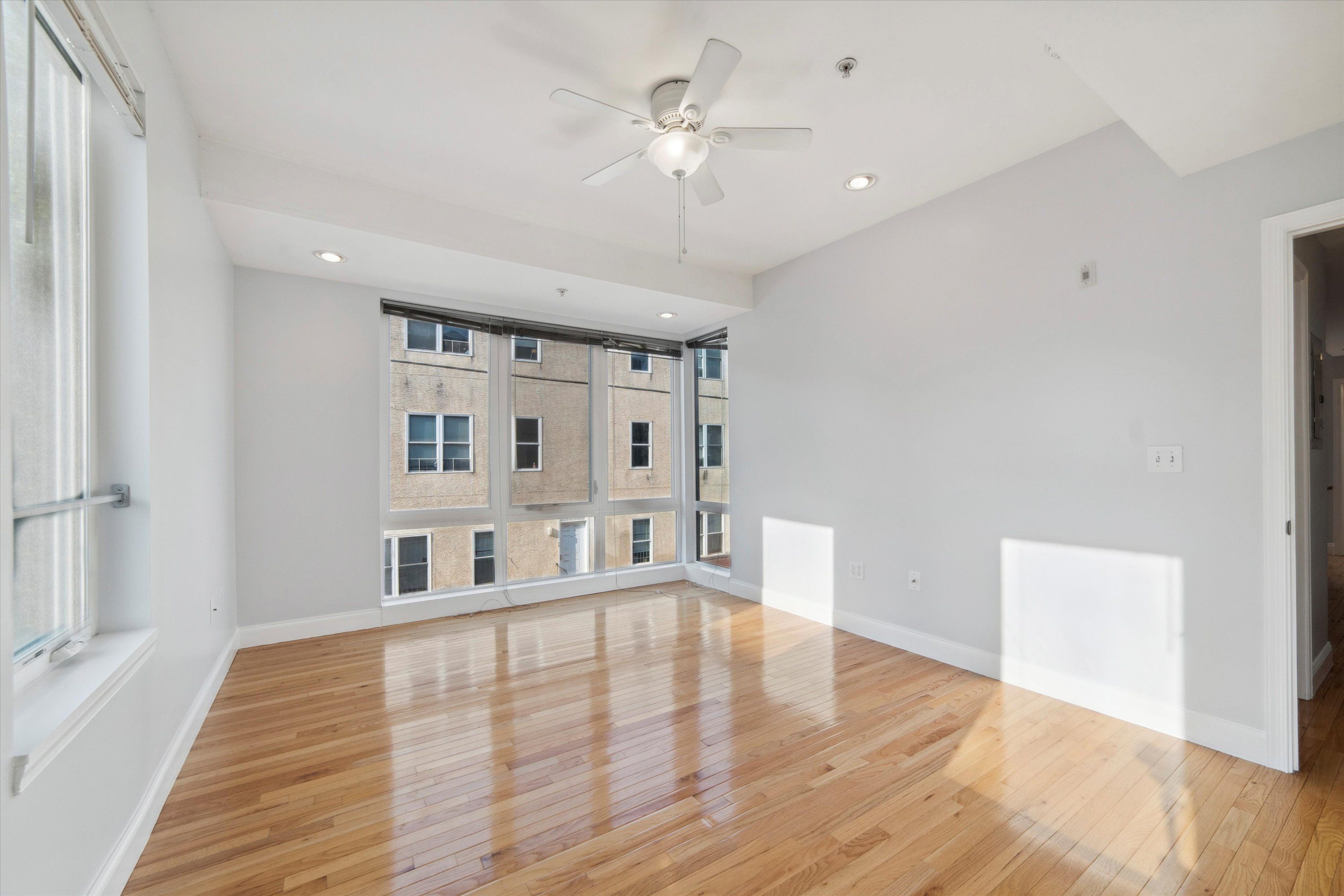 1921 N 18TH ST Unit 3