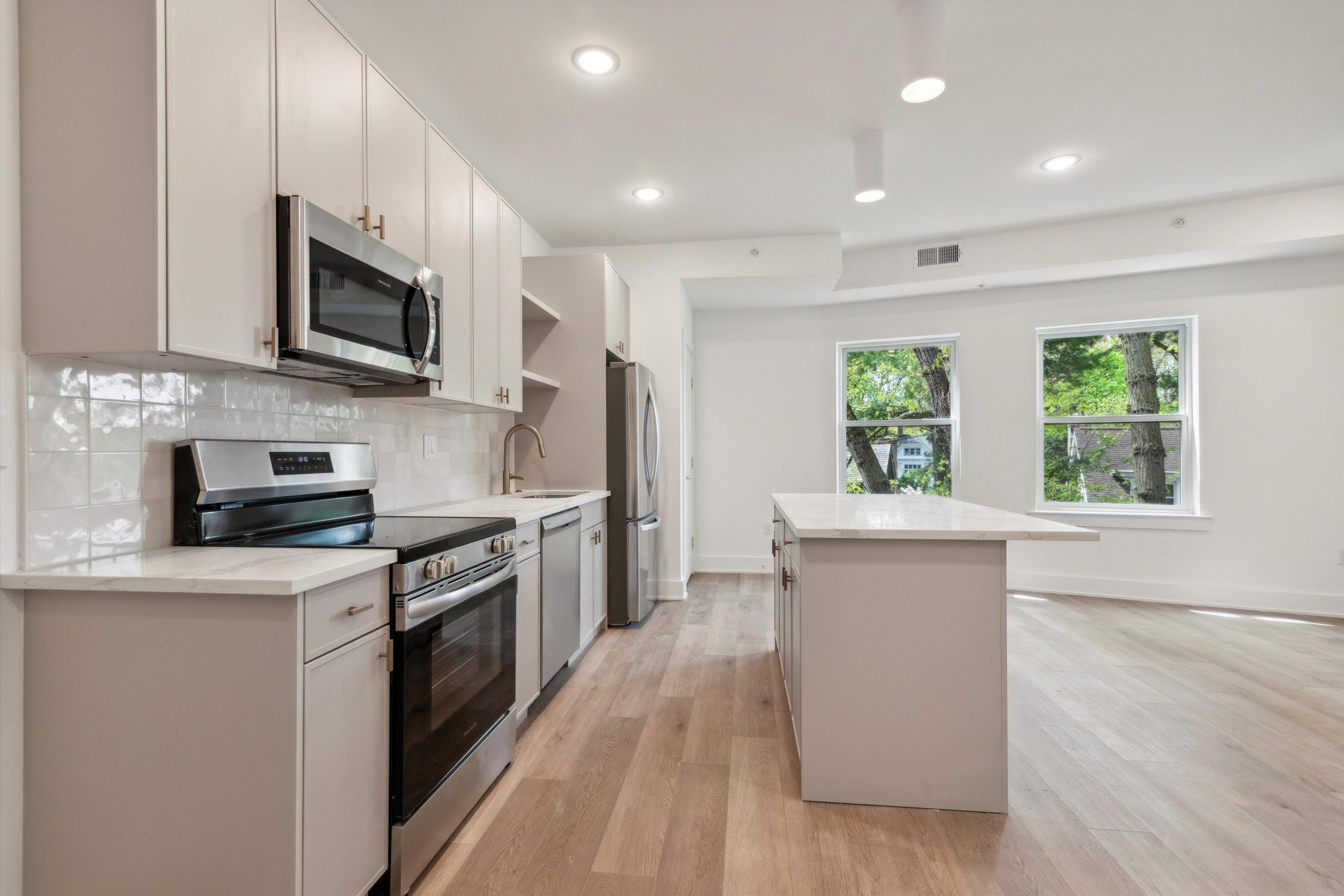 367 W Hortter St Unit 408