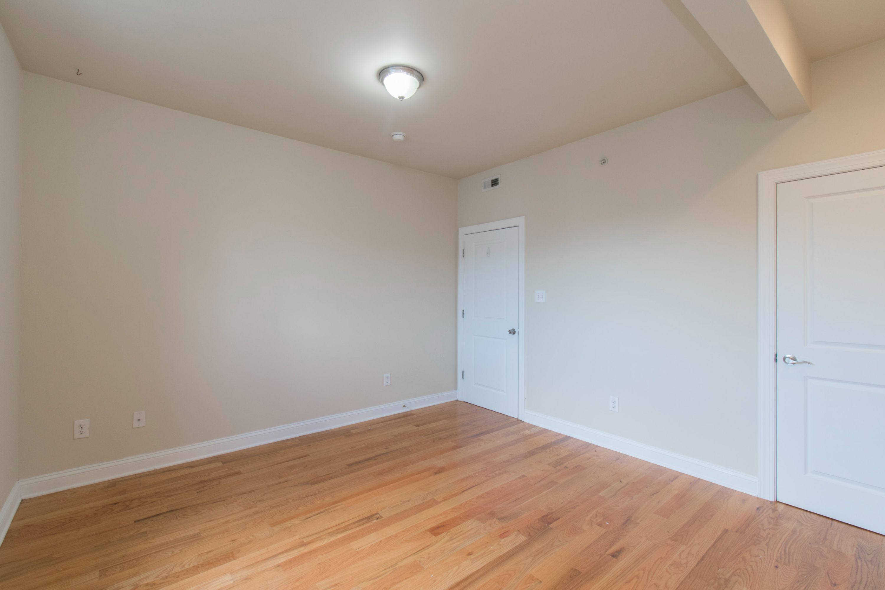 1927 N GRATZ ST Unit 2